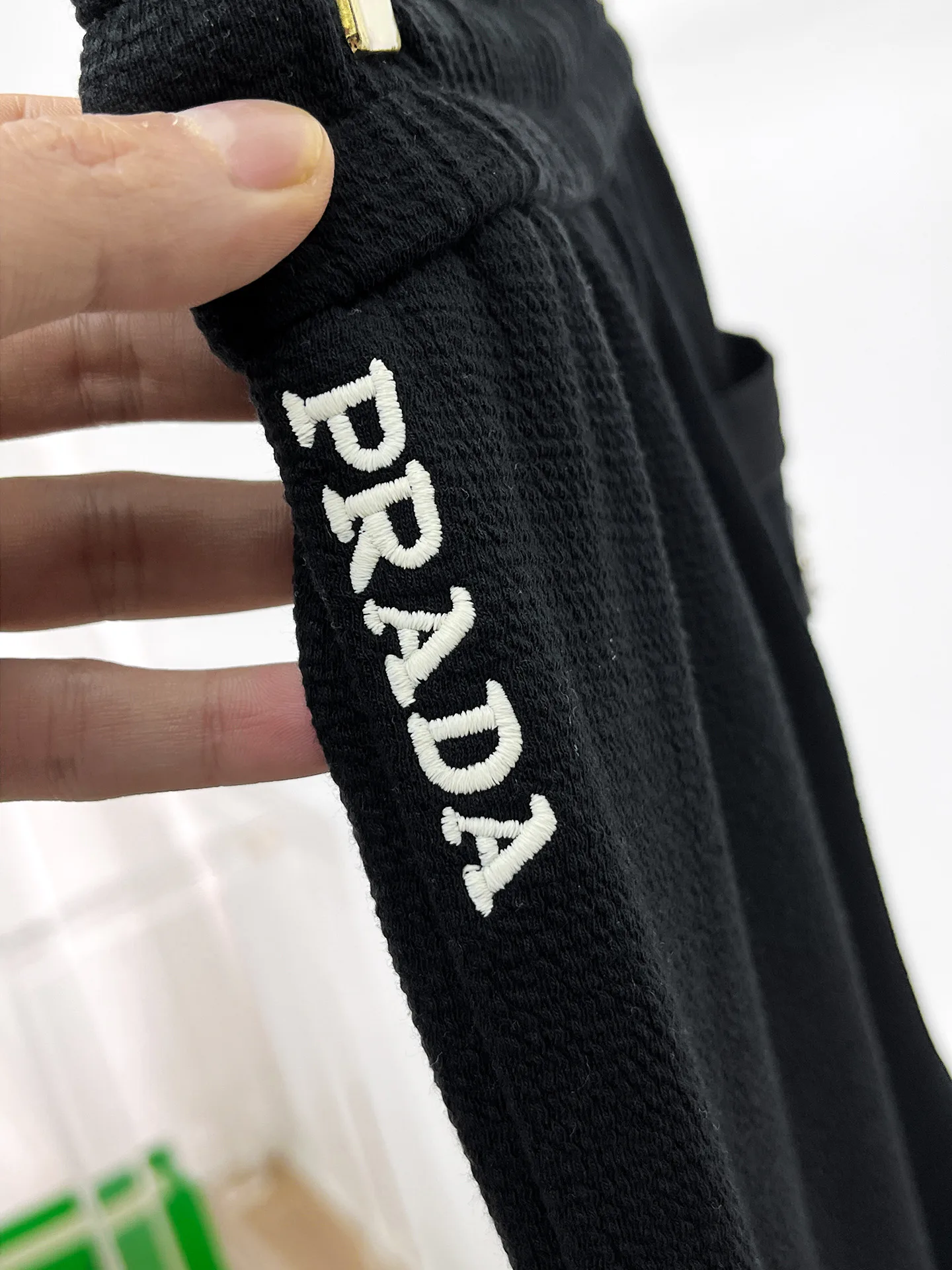 Men's Trousers PRADA 18197326