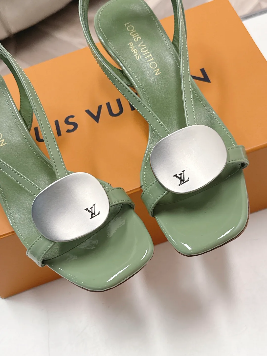 Women's Open-Toe Sandals LOUIS VUITTON 17578114