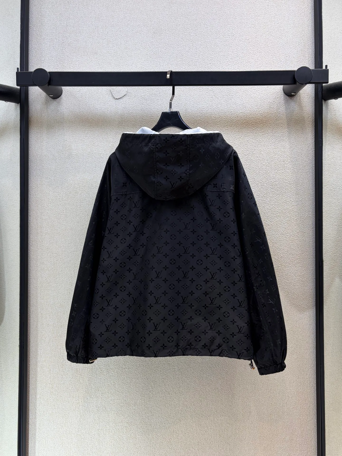 Women's Jackets And Down Jackets LOUIS VUITTON 18506589