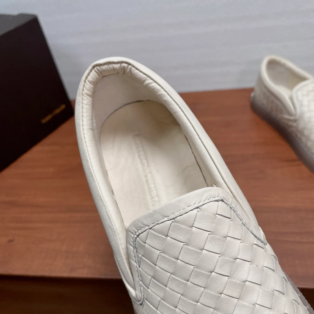 Men's Sneakers BOTTEGA VENETA 17954820