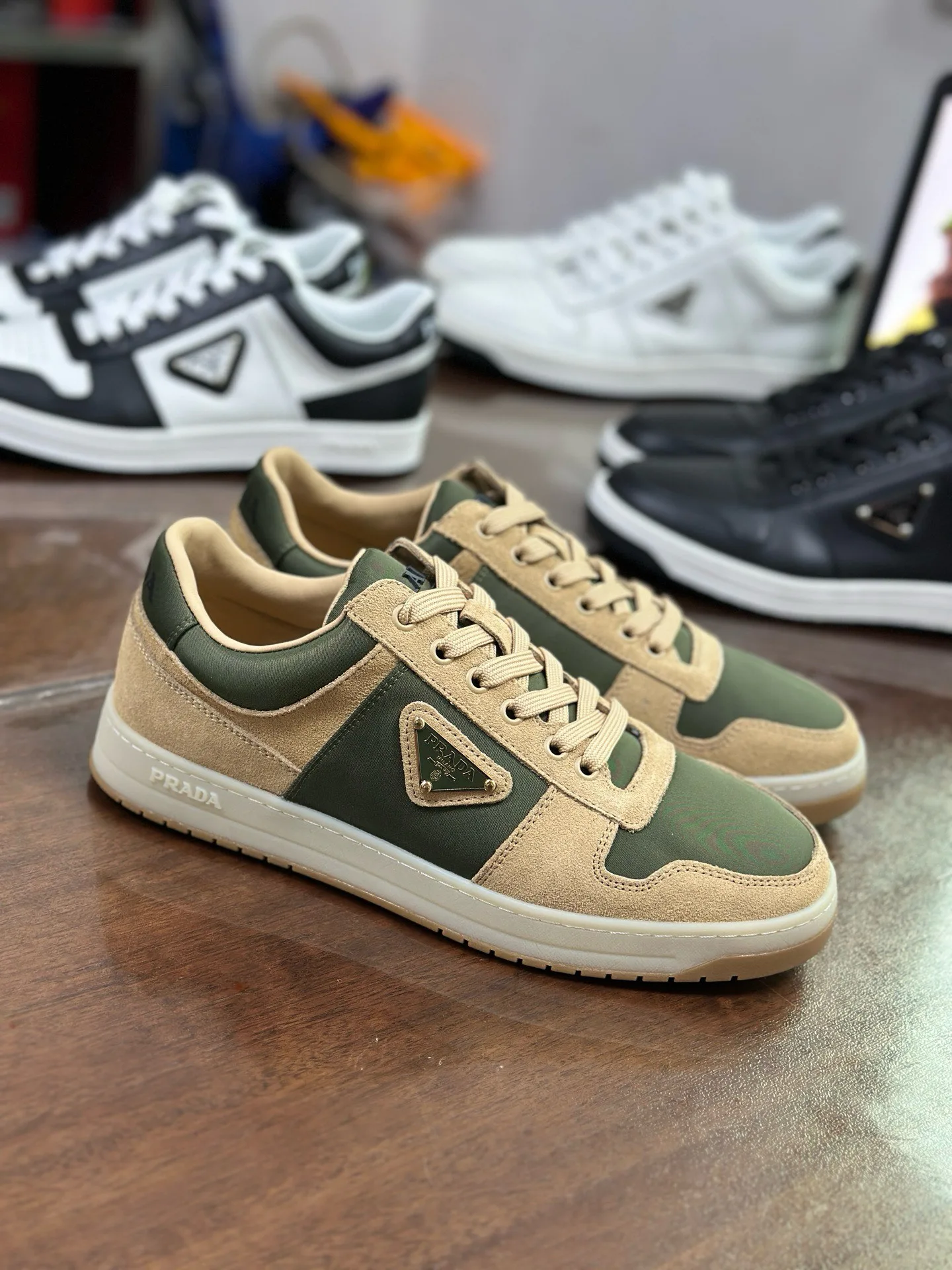 Men's Sneakers PRADA 17851281