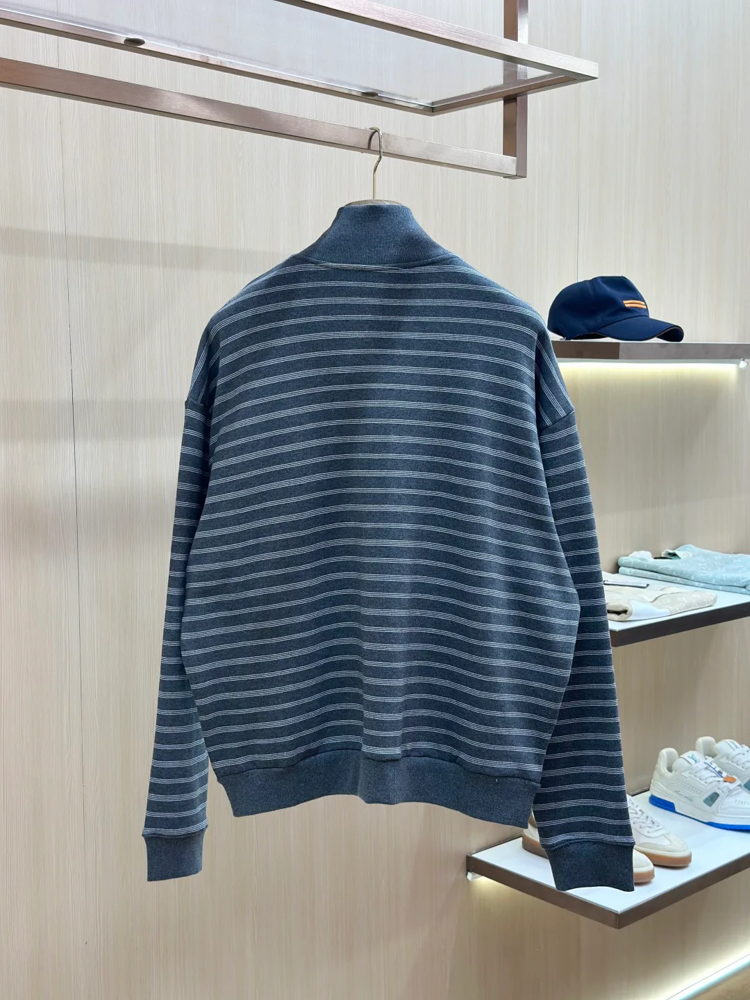 Куртки И Пуховики Мужские Miu Miu 18599288