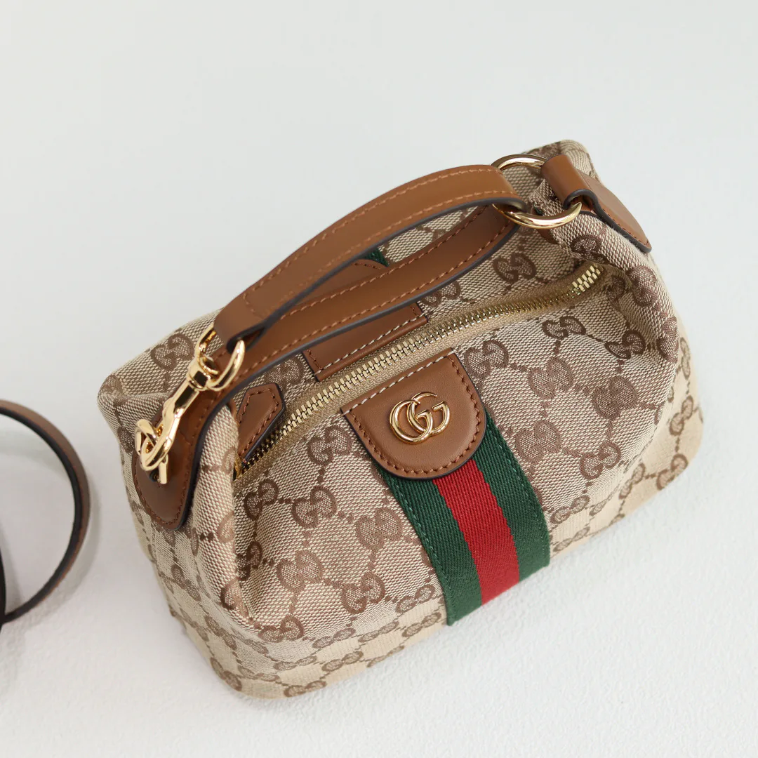 Women's Classic Handbags GUCCI 17947487