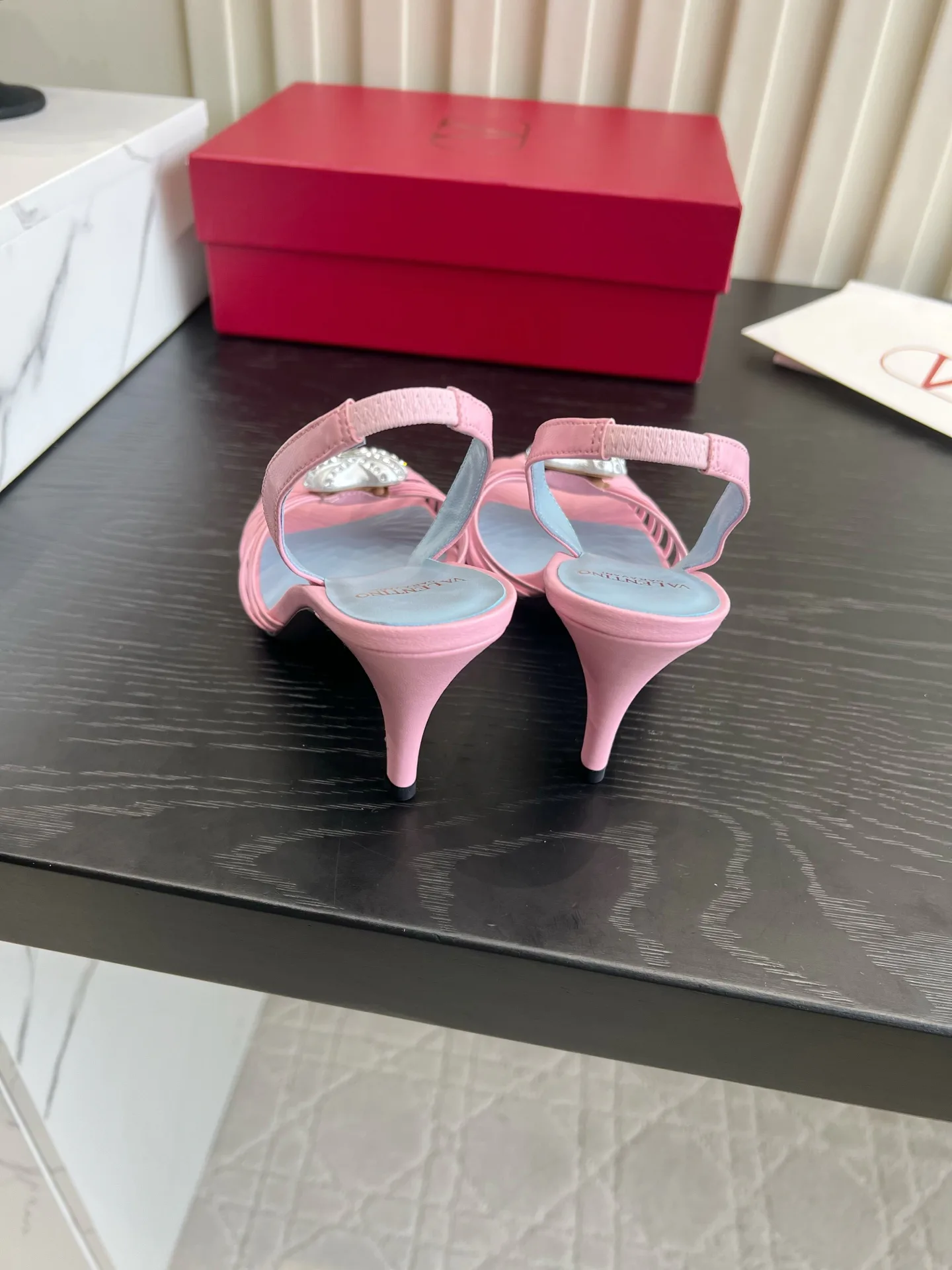 Women's Open-Toe Sandals VALENTINO 18322864