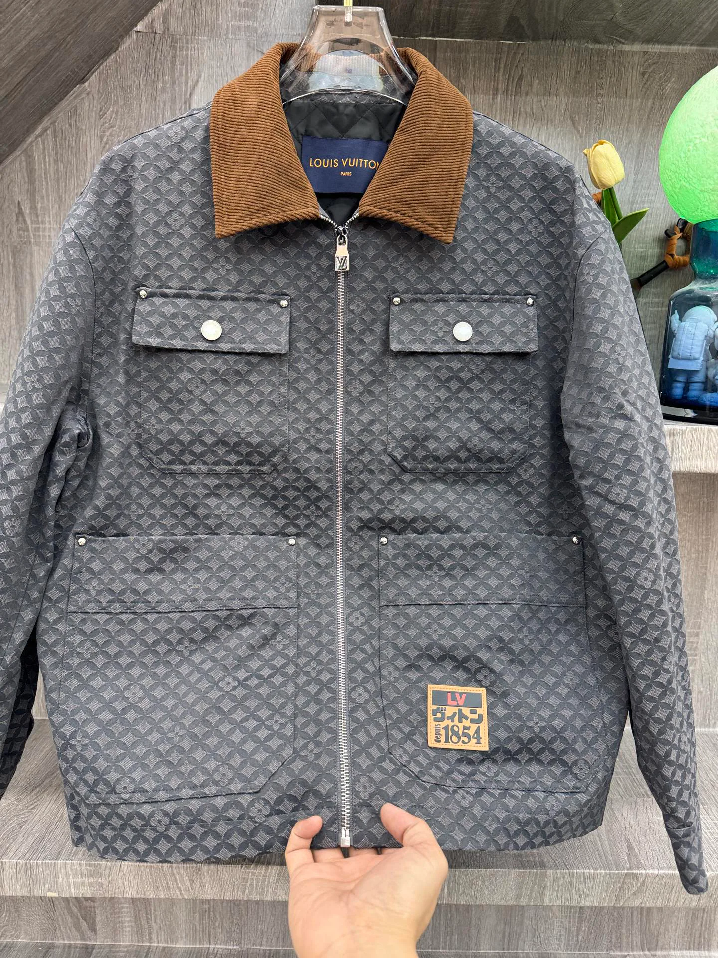Men's Jackets And Down Jackets LOUIS VUITTON 18140184