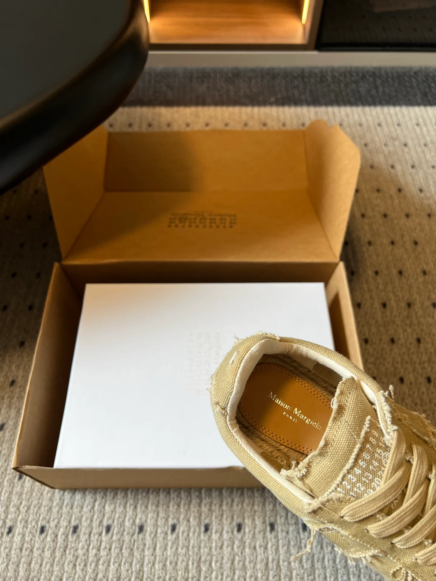Women's Sneakers MAISON MARGIELA 17523647