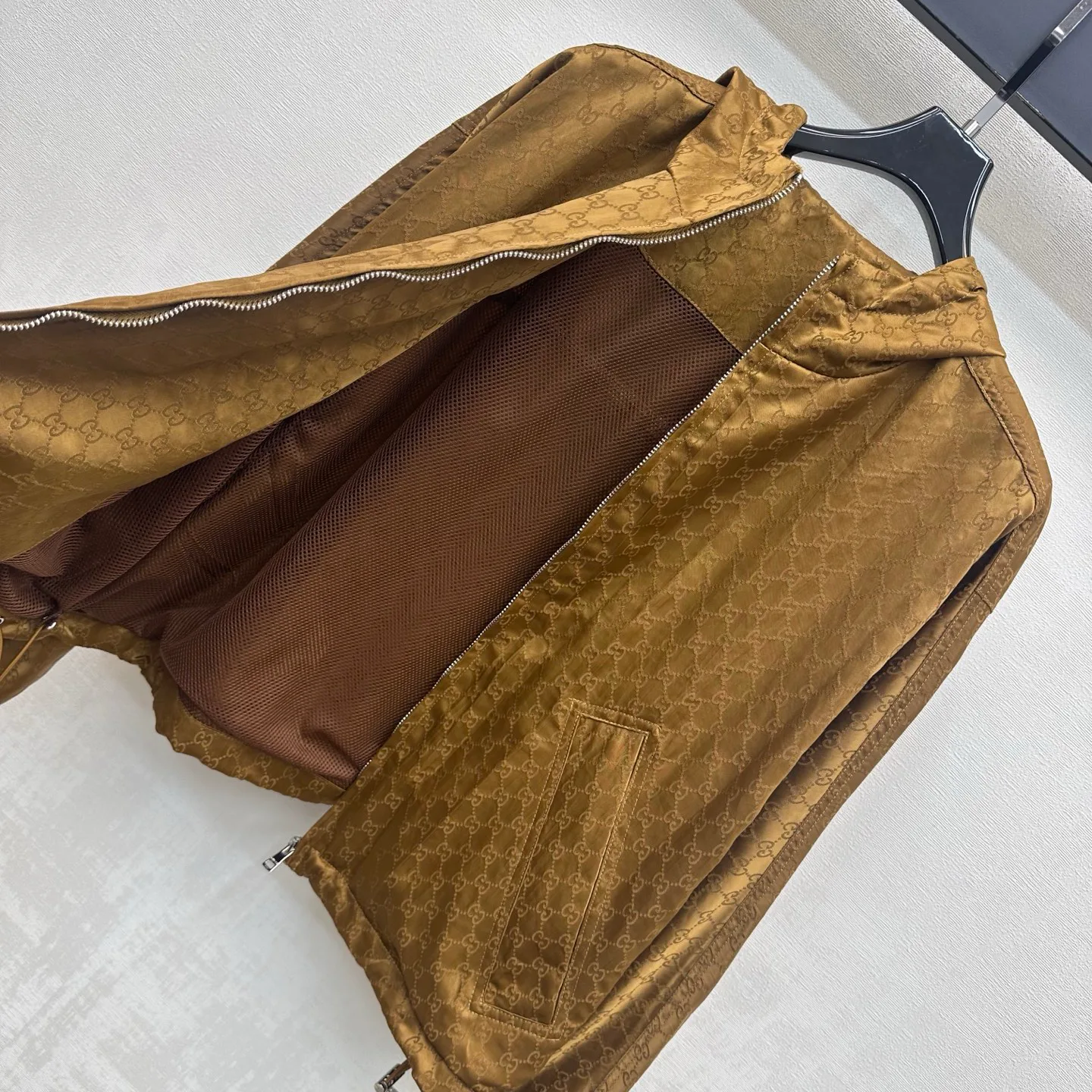 Women's Jackets And Down Jackets GUCCI 18023235