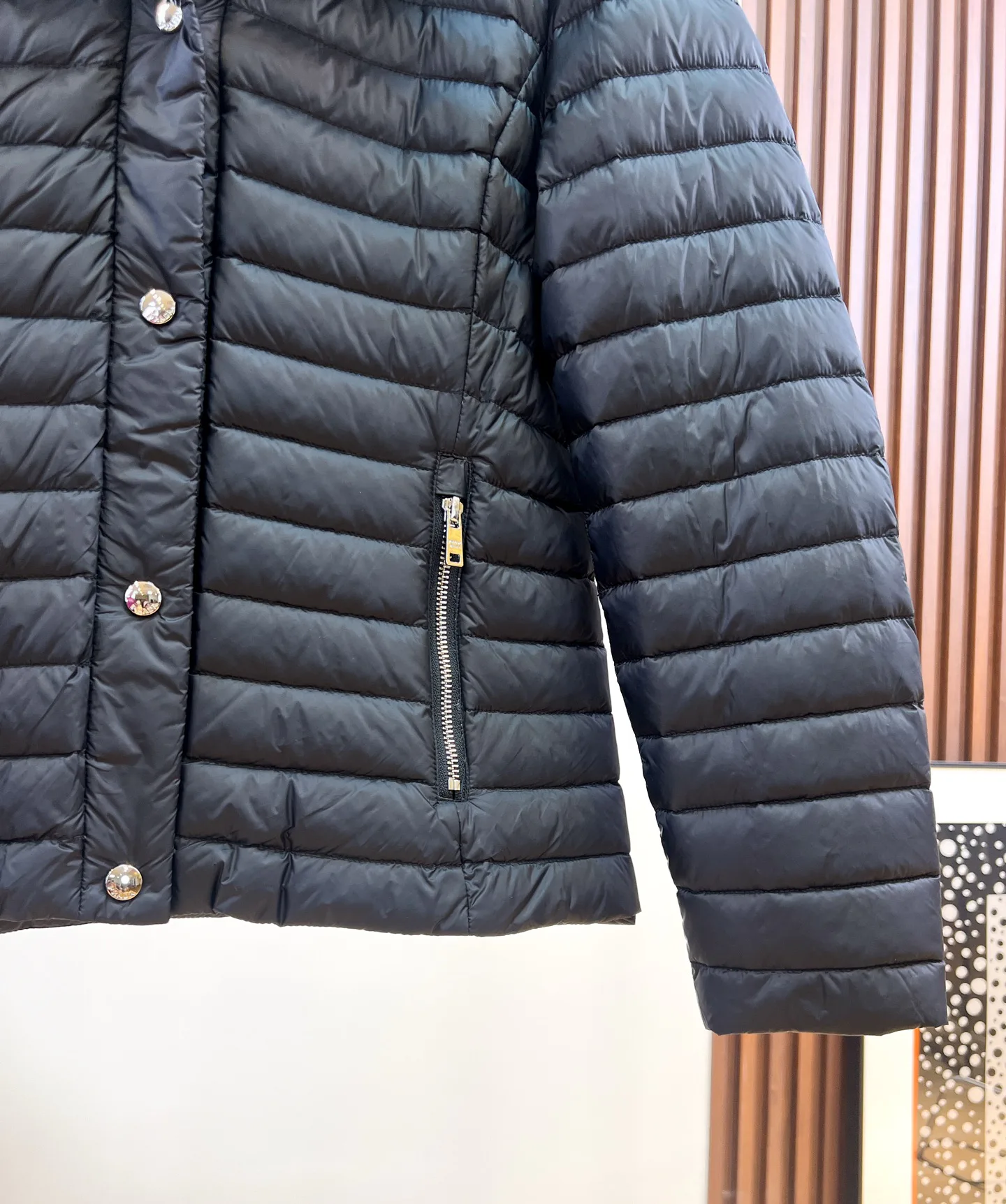 Women's Jackets And Down Jackets PRADA 18188783