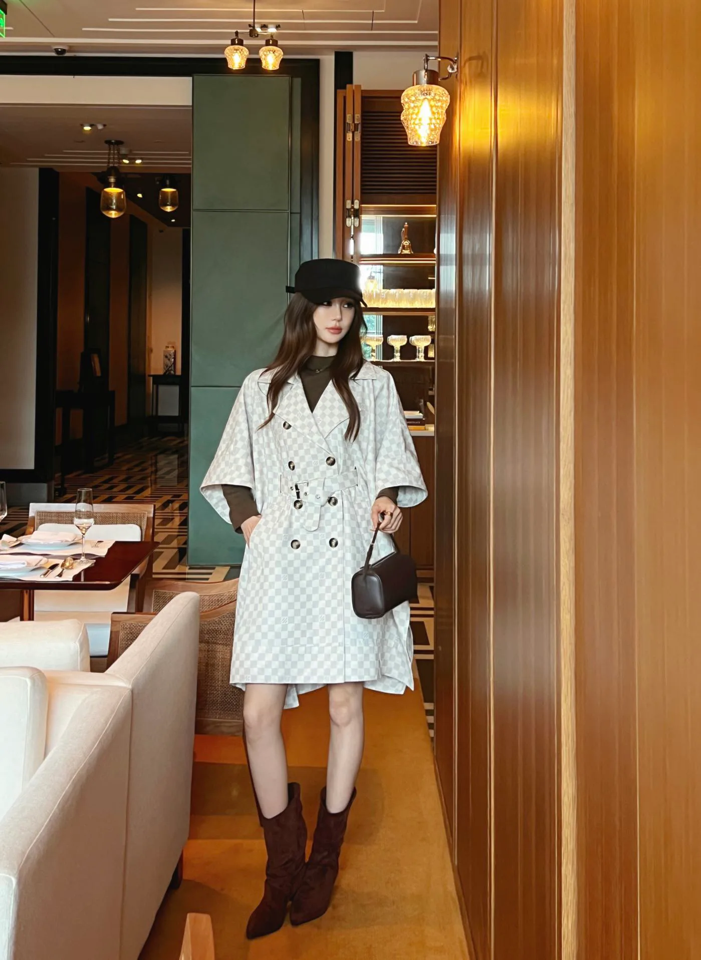 Women's Trench Coats LOUIS VUITTON 18348262