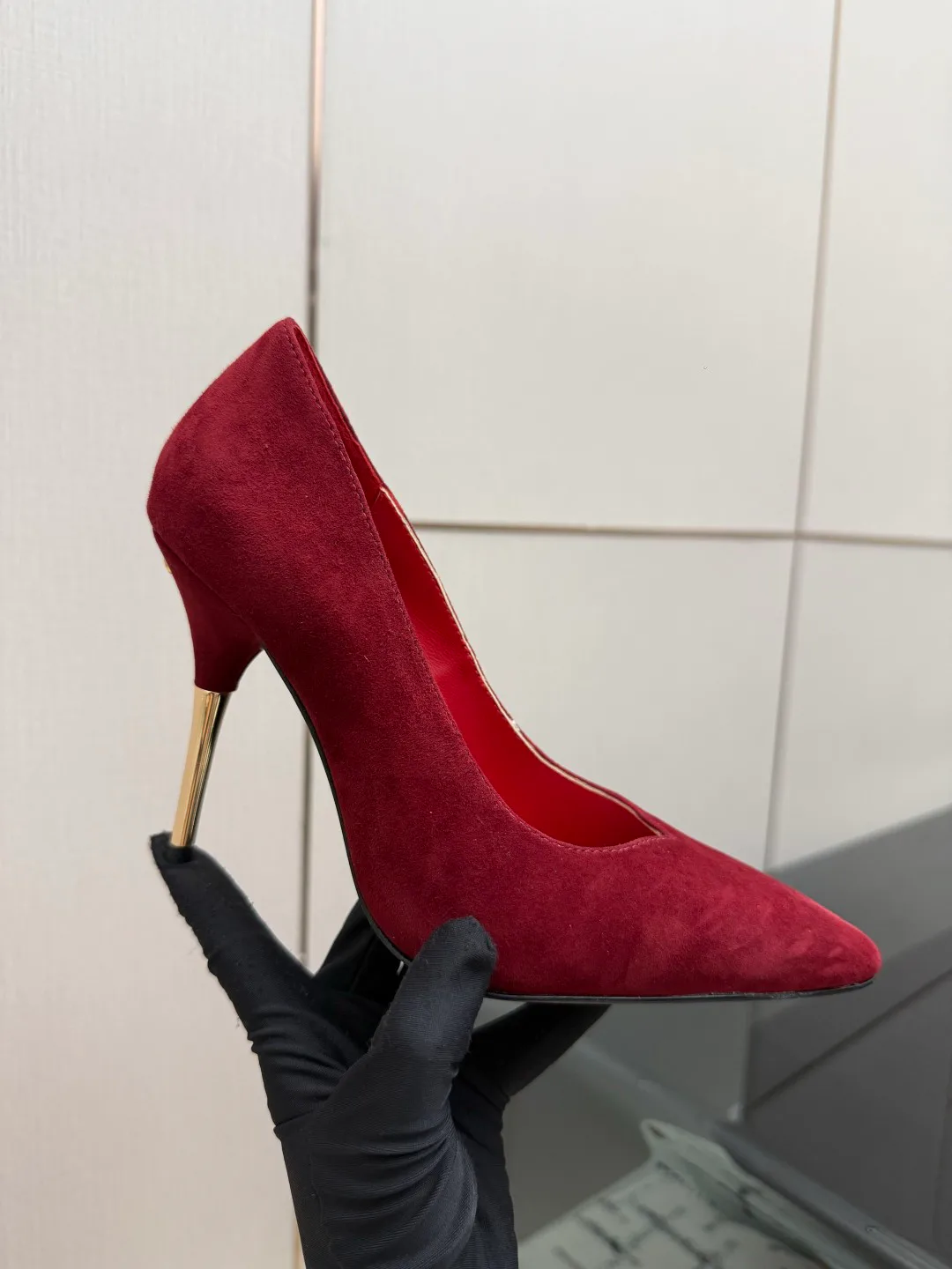 Women's Heels VALENTINO 18049014