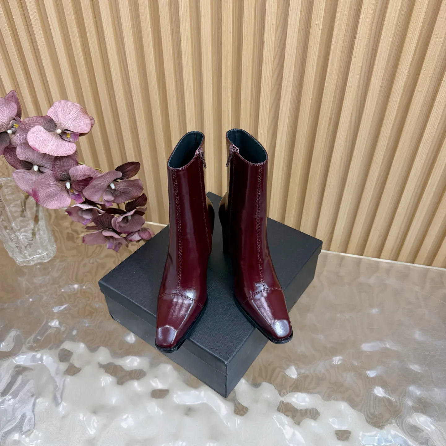Women's Booties SAINT LAURENT 18421798