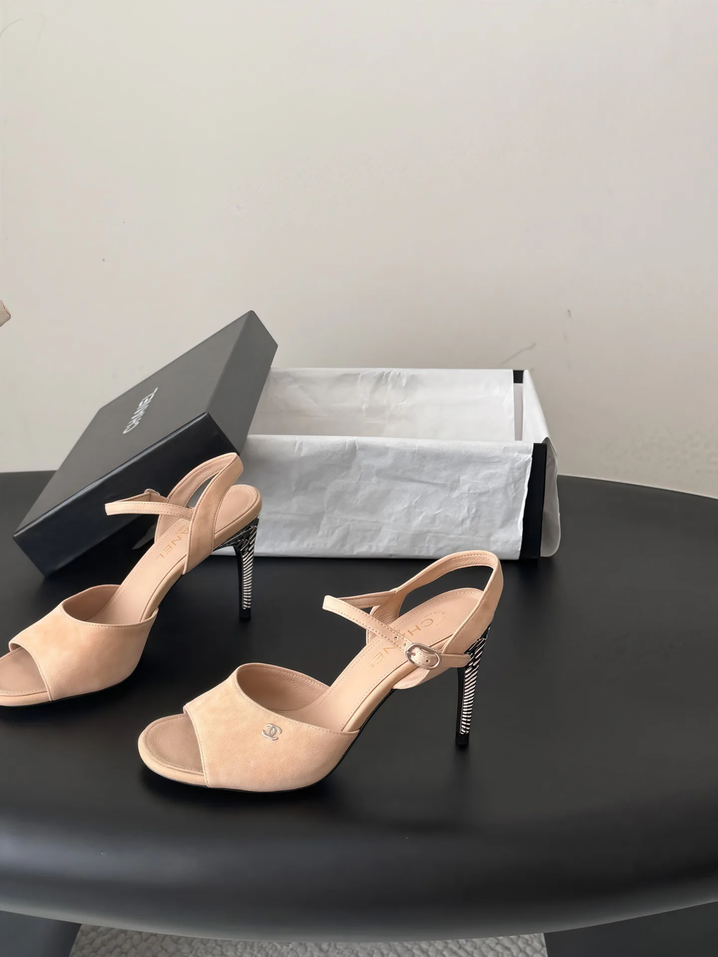 Women's Open-Toe Sandals CHANEL 17699565