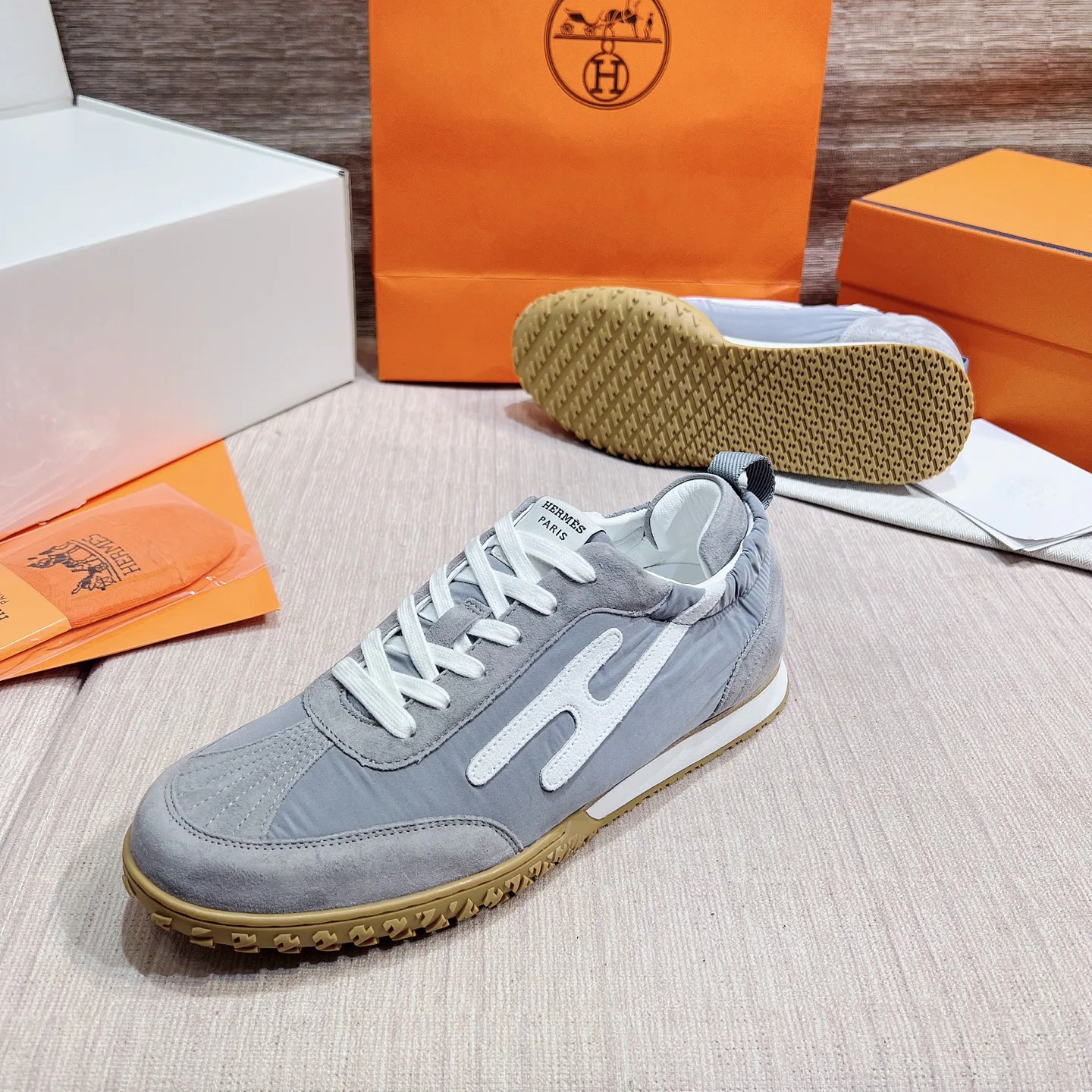Men's Sneakers HERMES 17749540