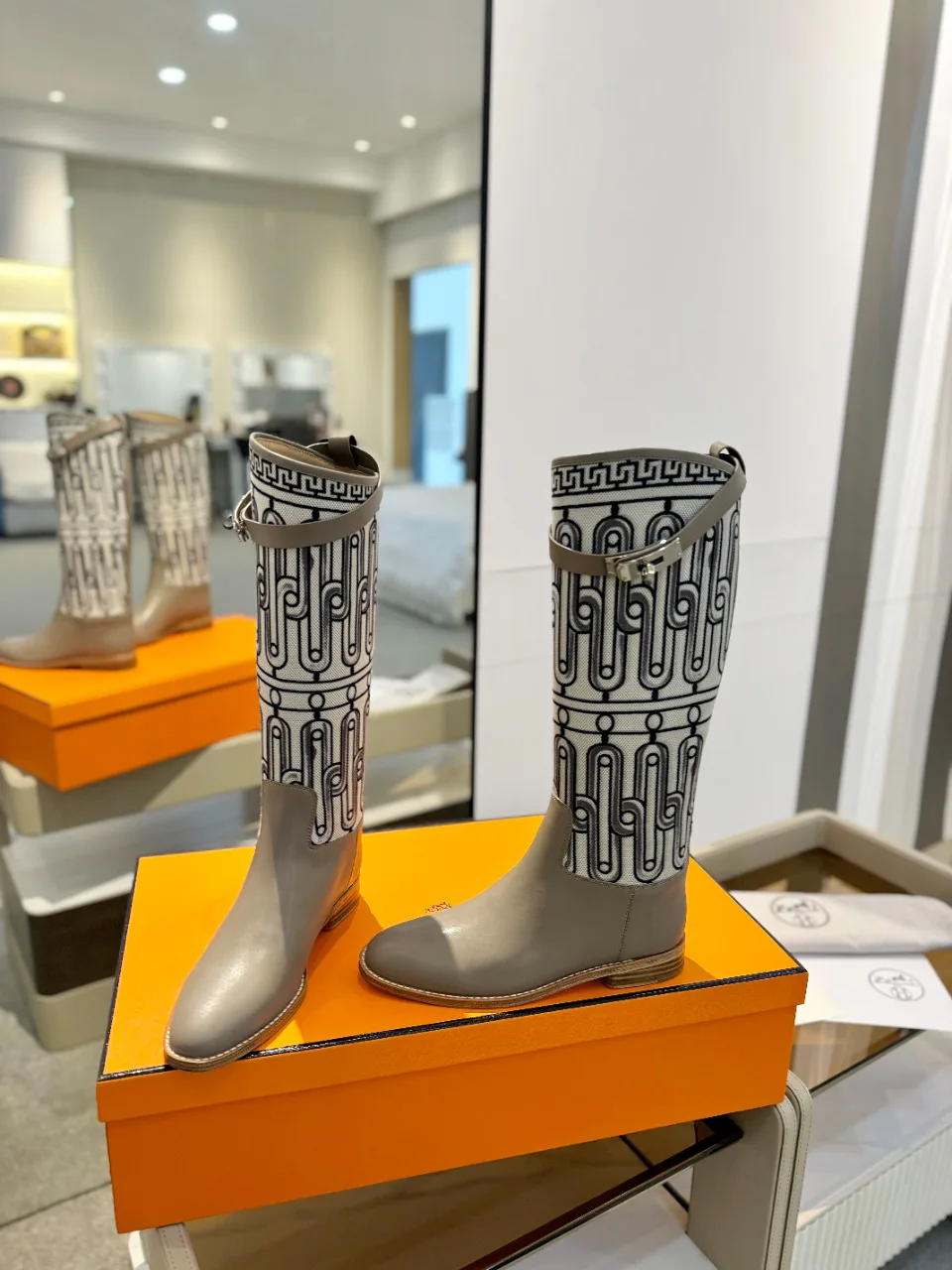 Women's Boots HERMES 18521313