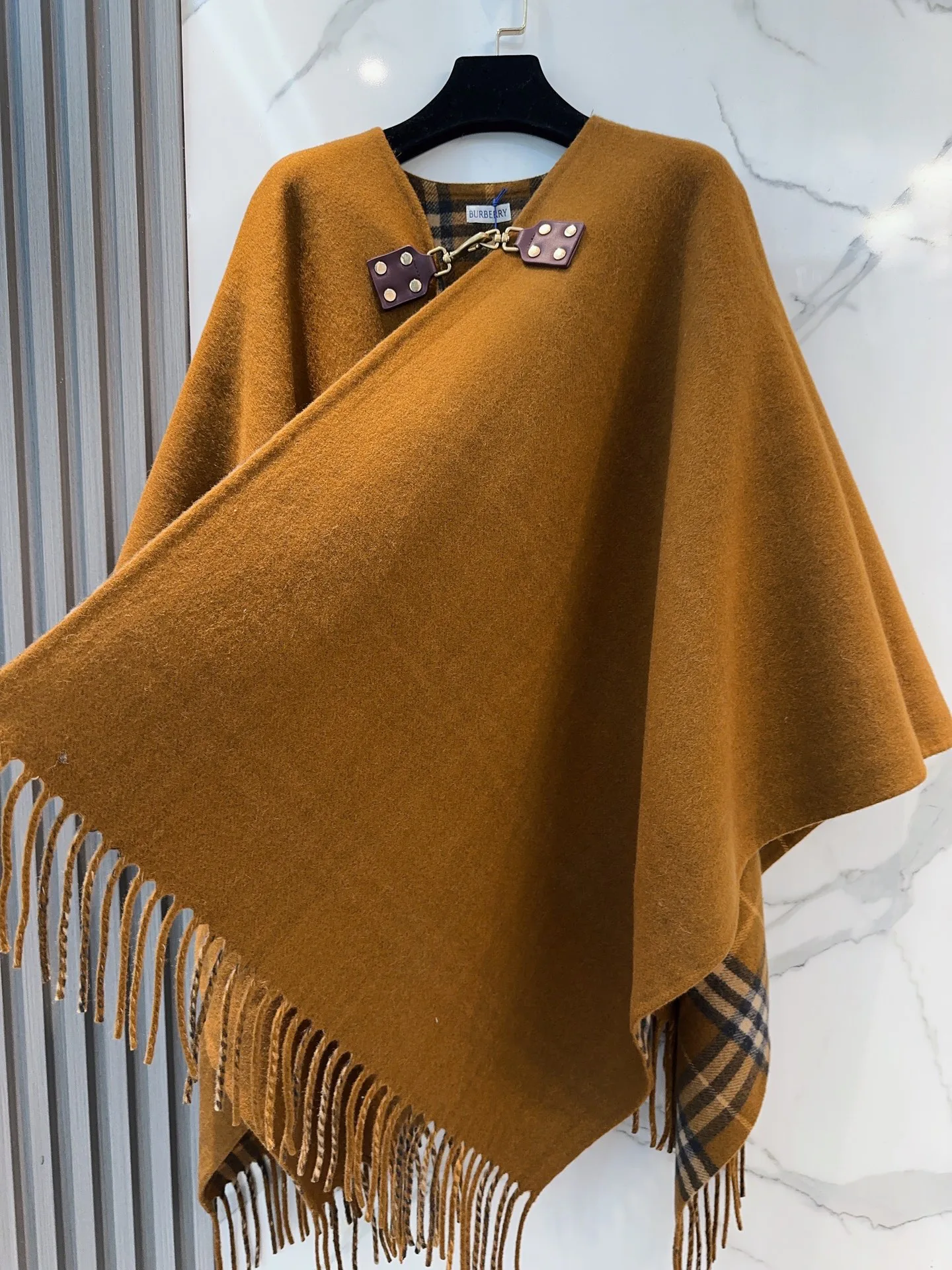 Women's Coats BURBERRY 18401229