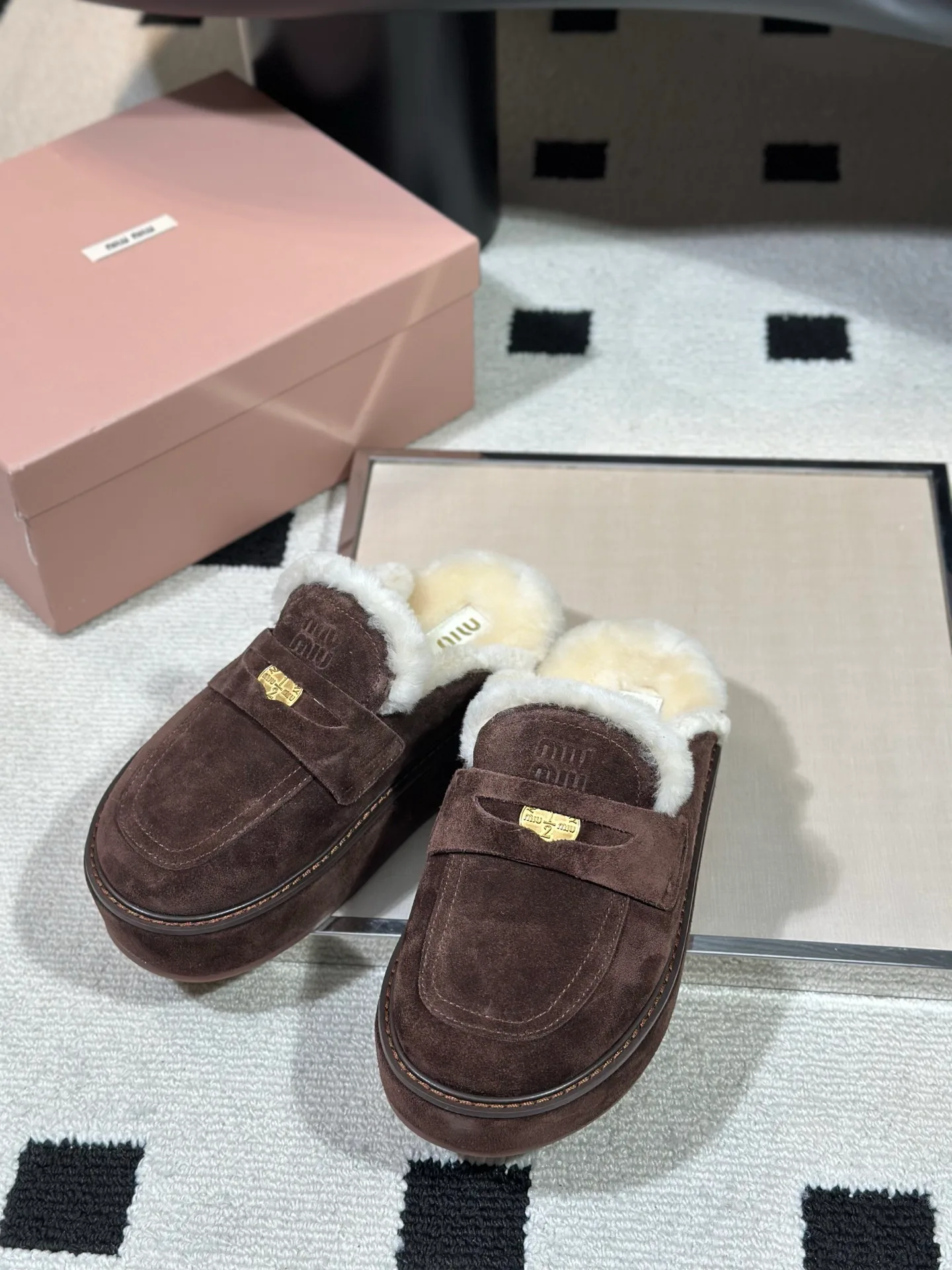 Women's Mules And Clogs MIU MIU 18041576