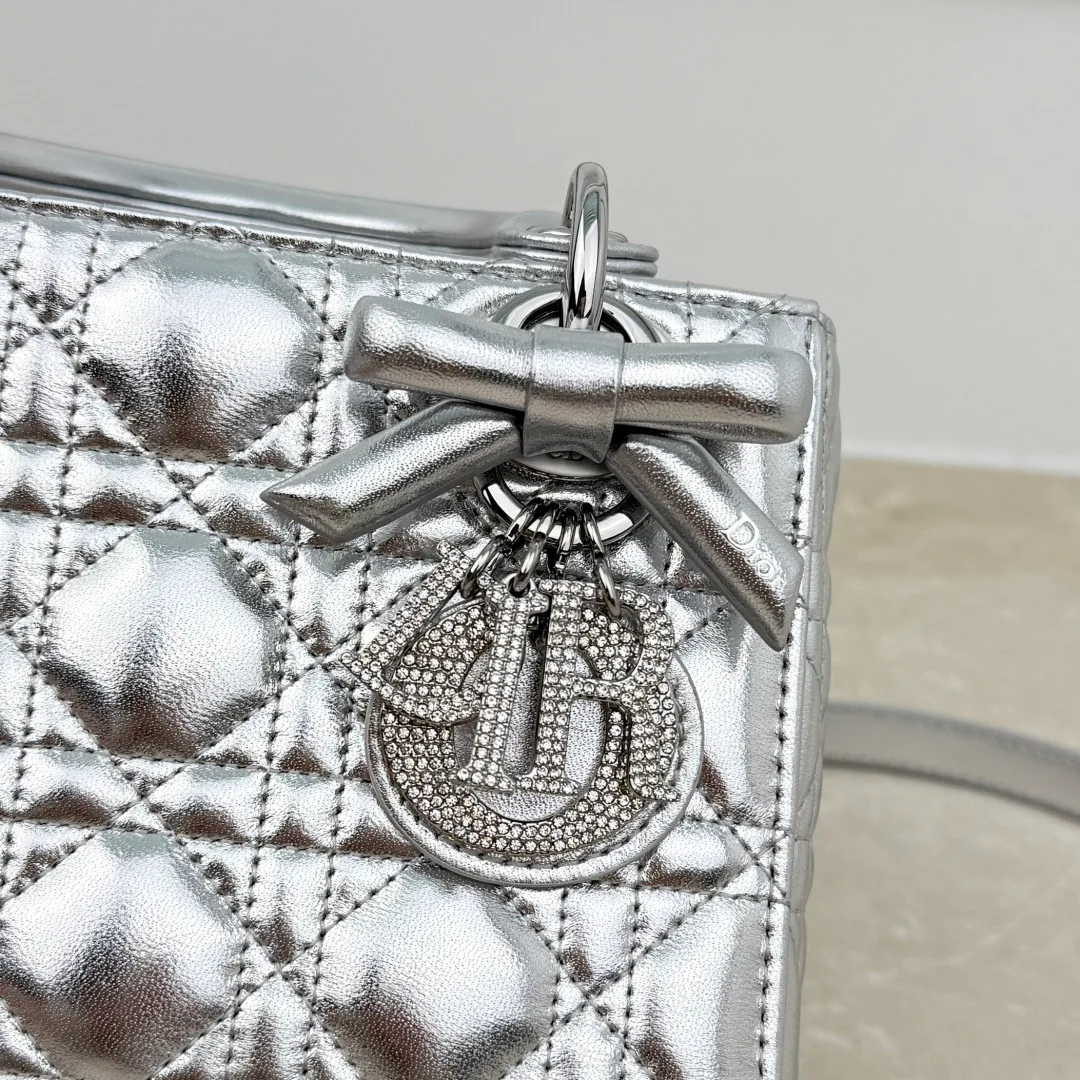 Women's Classic Handbags CHRISTIAN DIOR 18116223