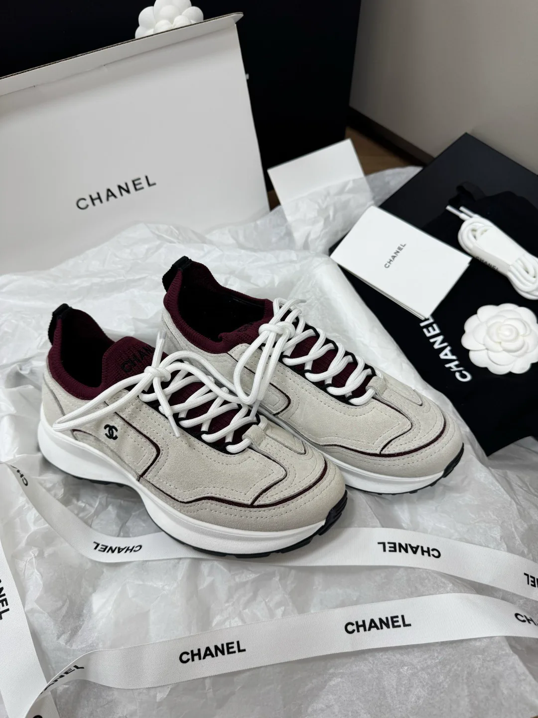 Women's Sneakers CHANEL 17418279