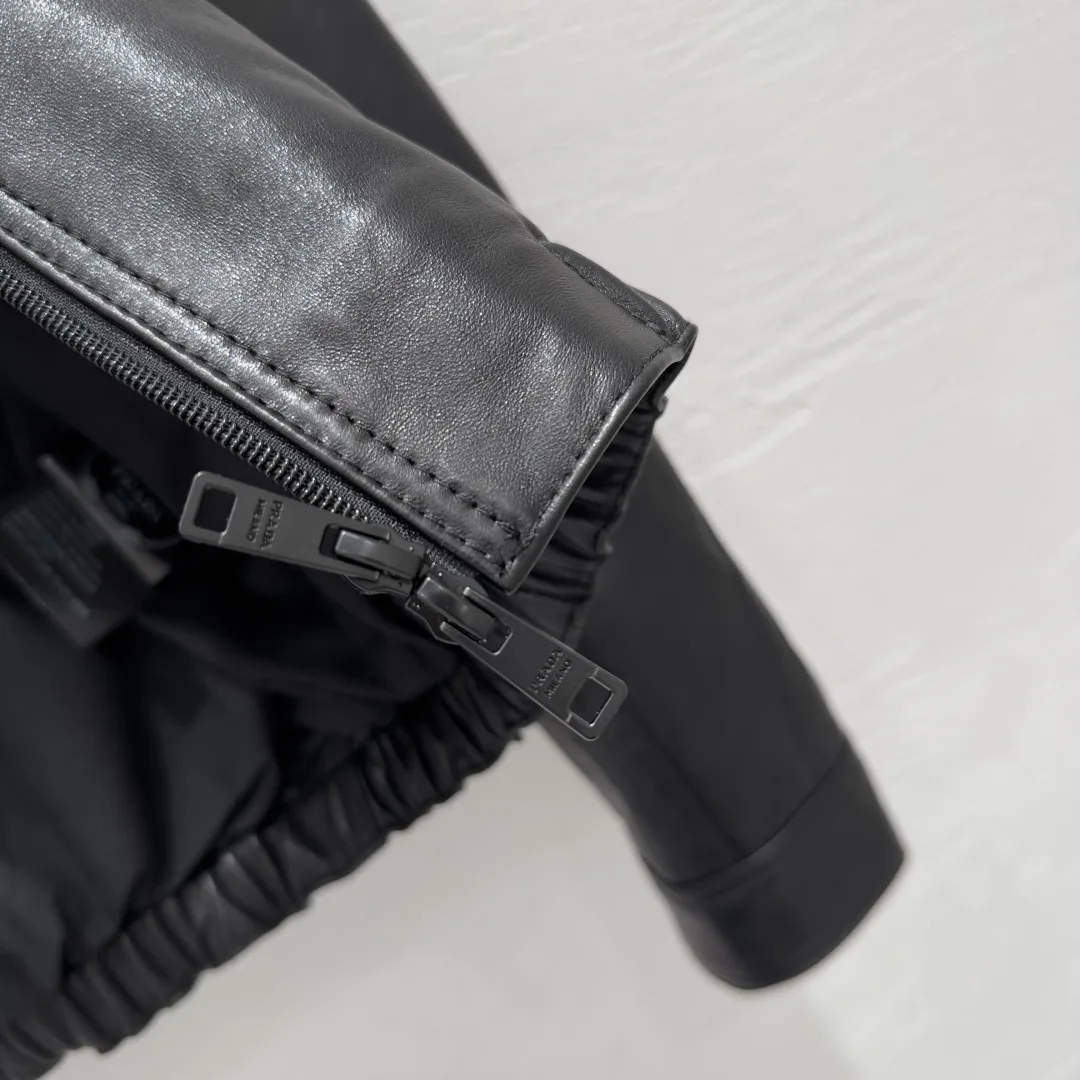 Women's Leather Jackets And Sheepskin Coats PRADA 18090511