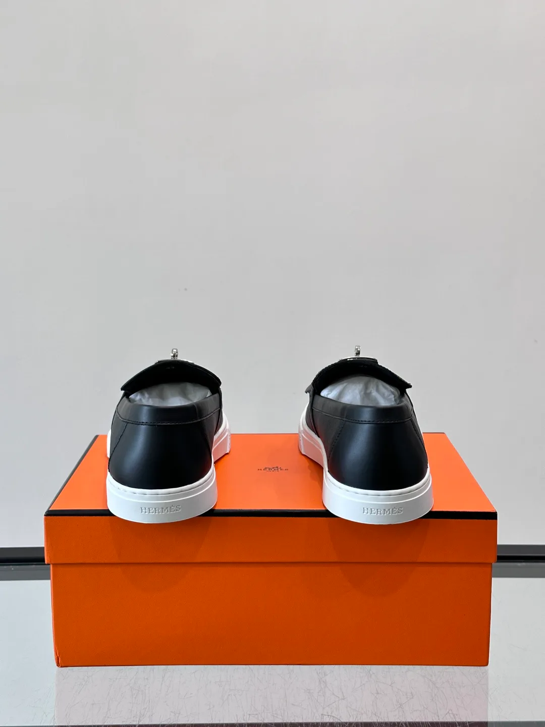 Men's Loafers And Dress Shoes HERMES 18297305