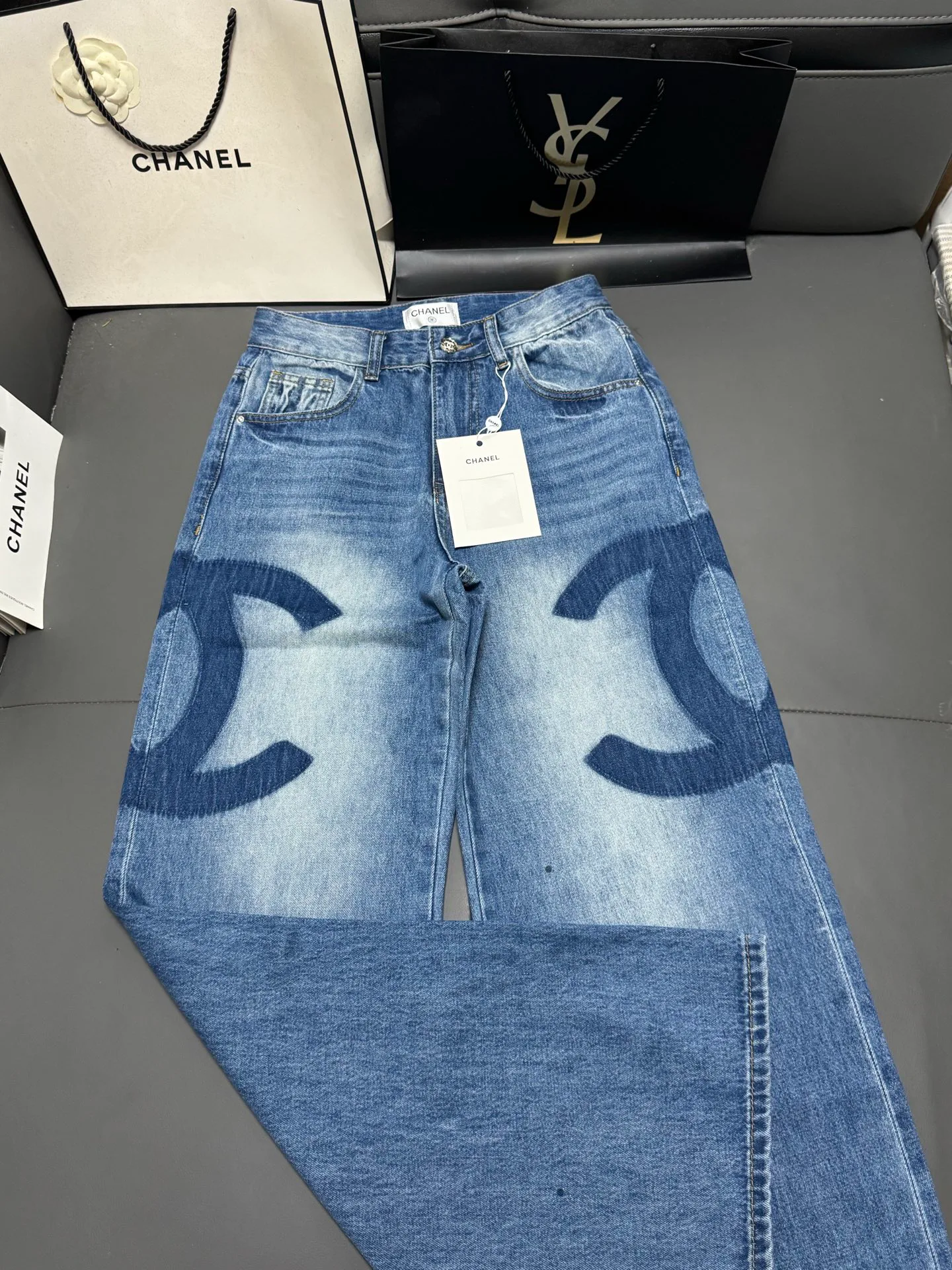 Women's Jeans CHANEL 16897522