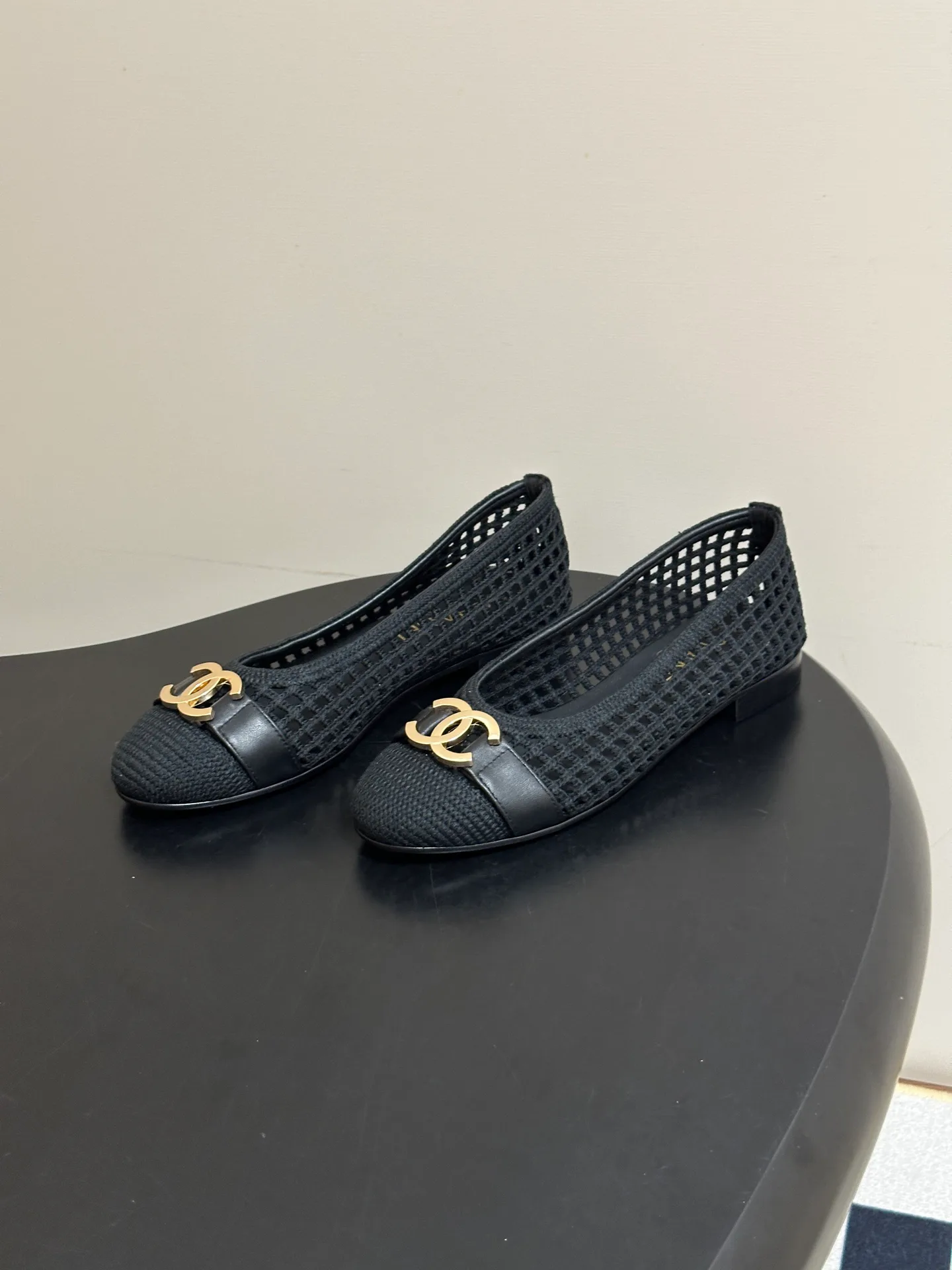 Women's Ballet Flats CHANEL 17403436