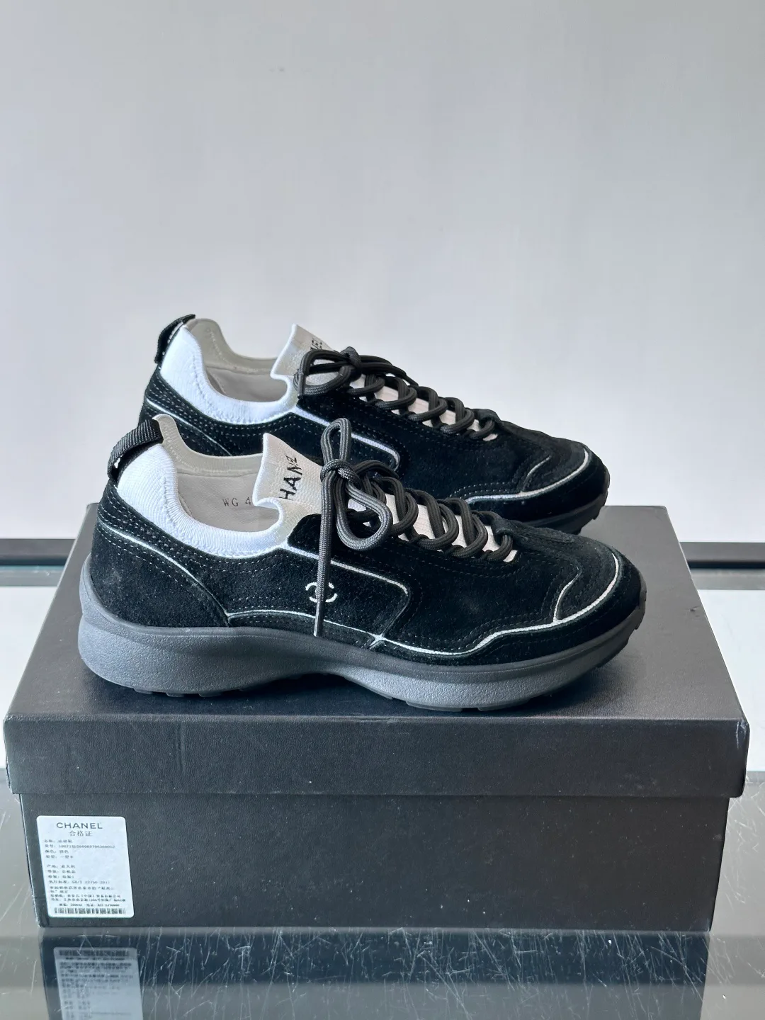 Women's Sneakers CHANEL 18079224