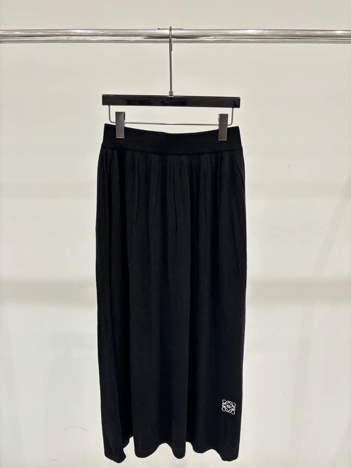 Women's Jumpers And Sweaters LOEWE 17603858