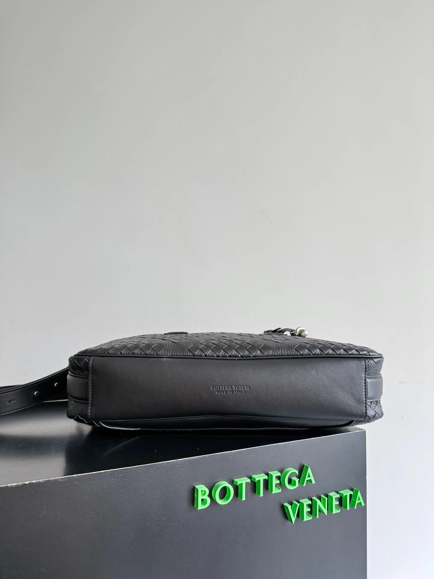 Классические Сумки Женские Bottega Veneta 18619516