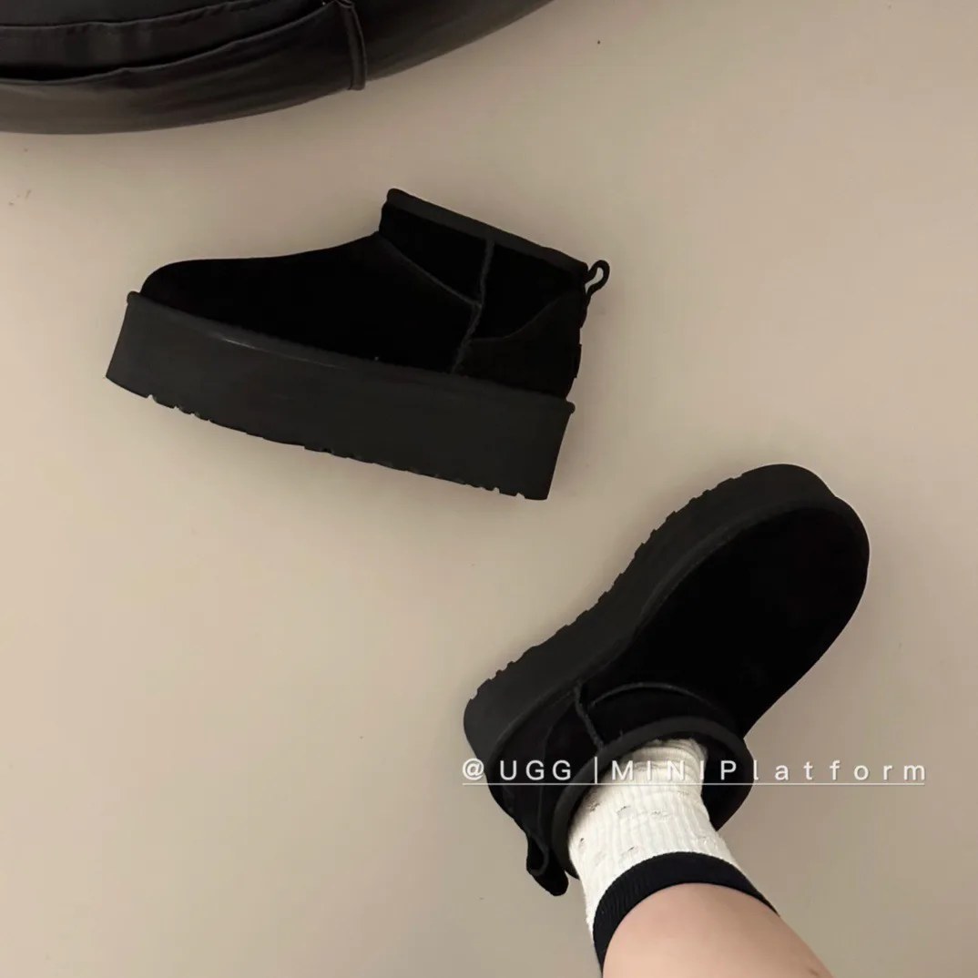 Women's Ugg Boots UGG 18286294