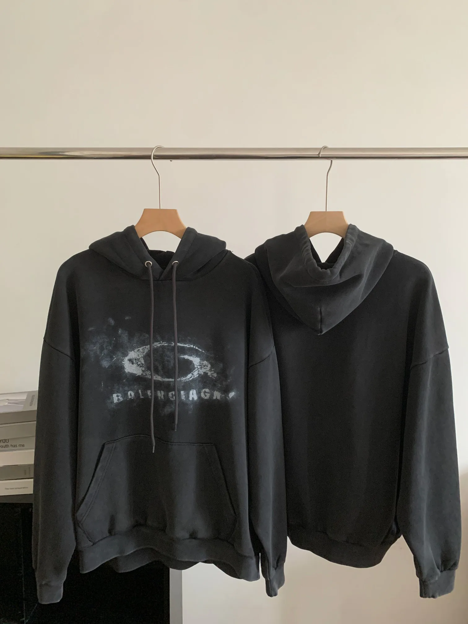 Women's Sweatshirts And Hoodies BALENCIAGA 18065022