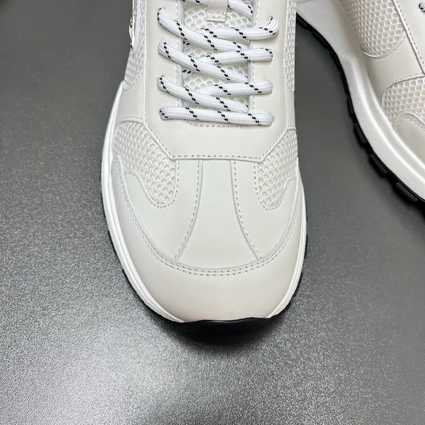 Men's Sneakers PRADA 17636532