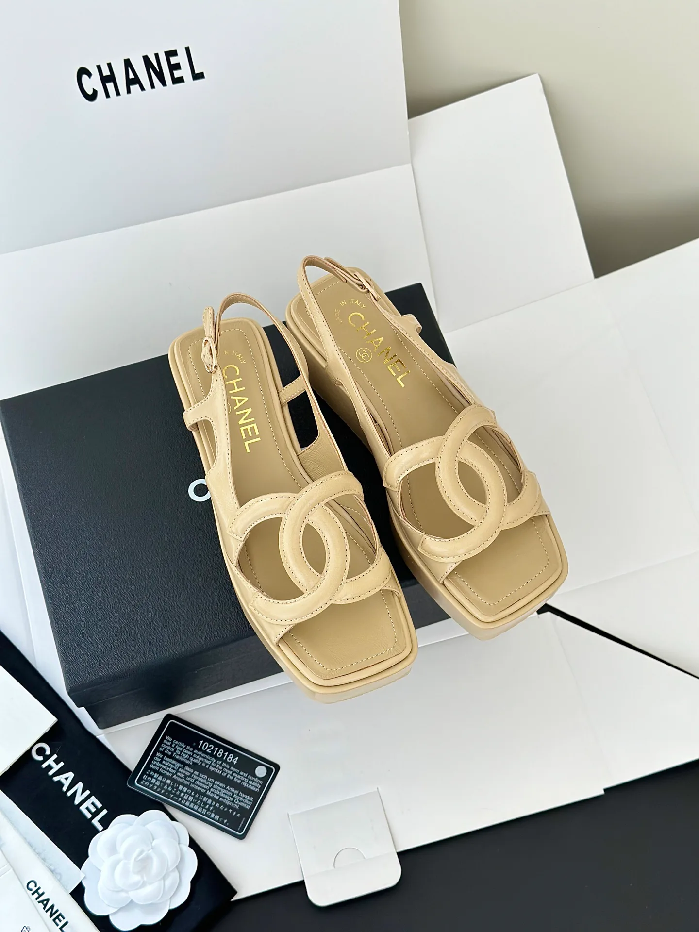 Women's Open-Toe Sandals CHANEL 18143039