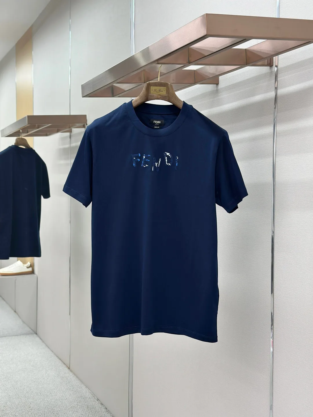 Women's T-Shirts FENDI 18191012