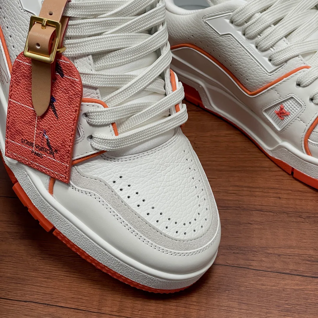 Men's Sneakers LOUIS VUITTON 17971489