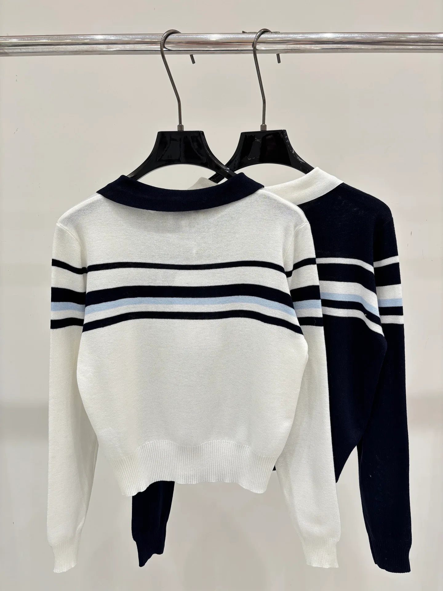 Women's Jumpers And Sweaters CHANEL 17696375