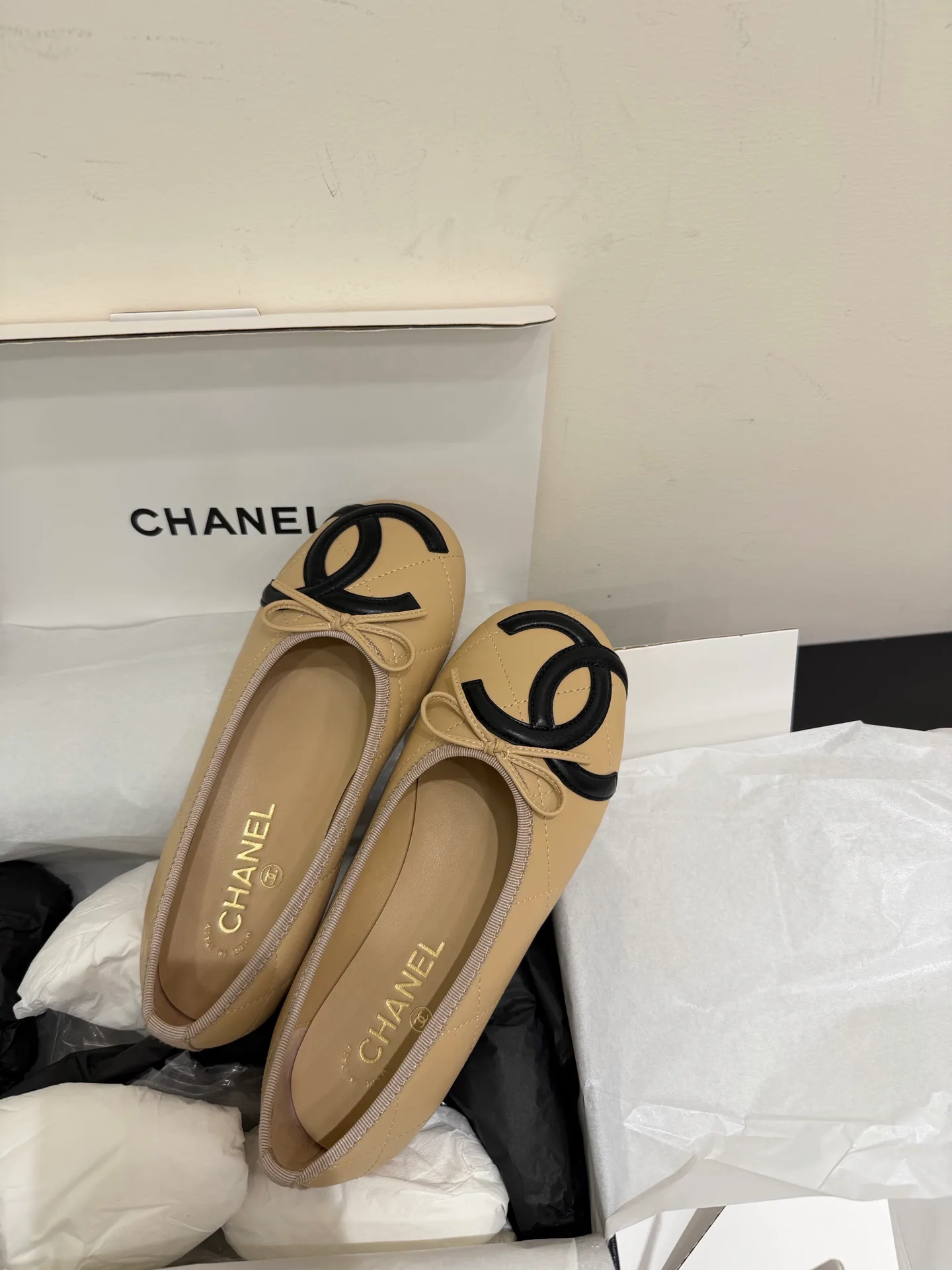 Women's Ballet Flats CHANEL 18363590