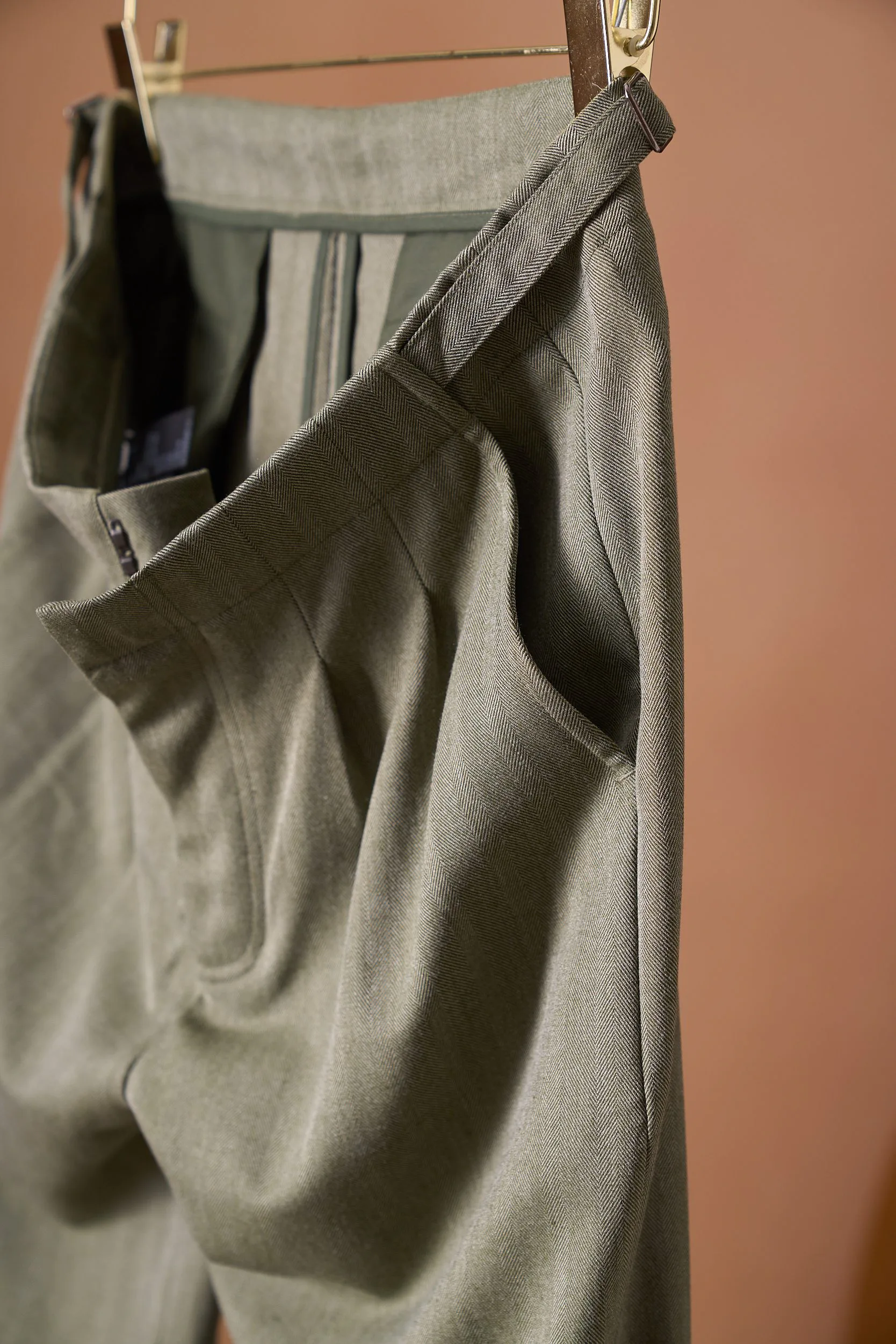 Men's Trousers LORO PIANA 18084790