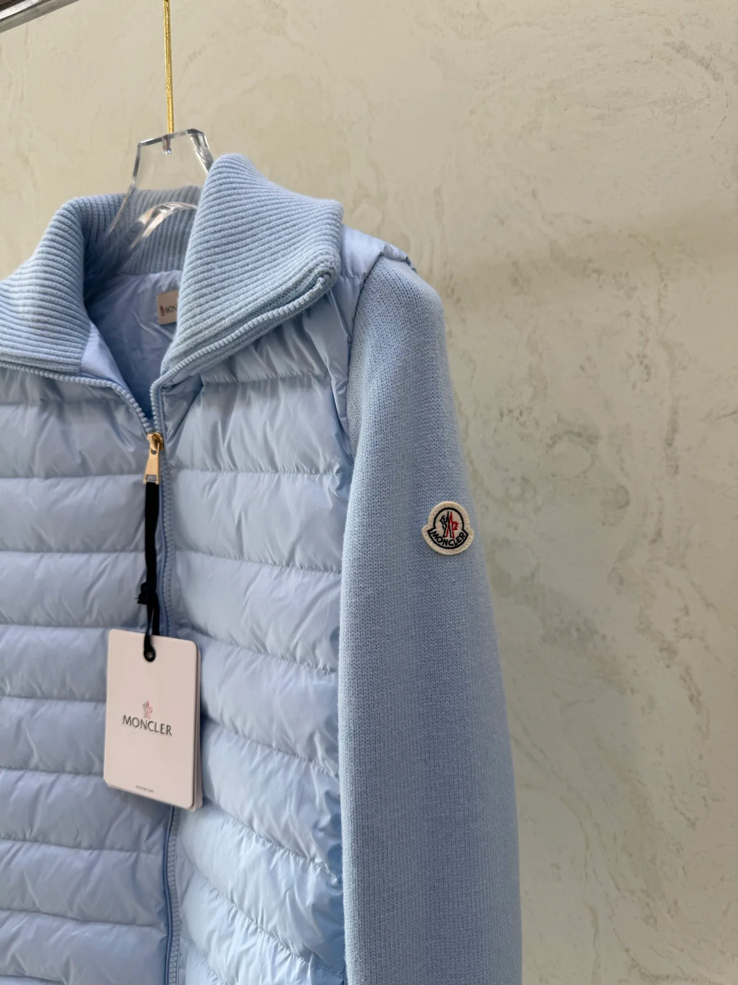 Women's Jackets And Down Jackets MONCLER 17918882