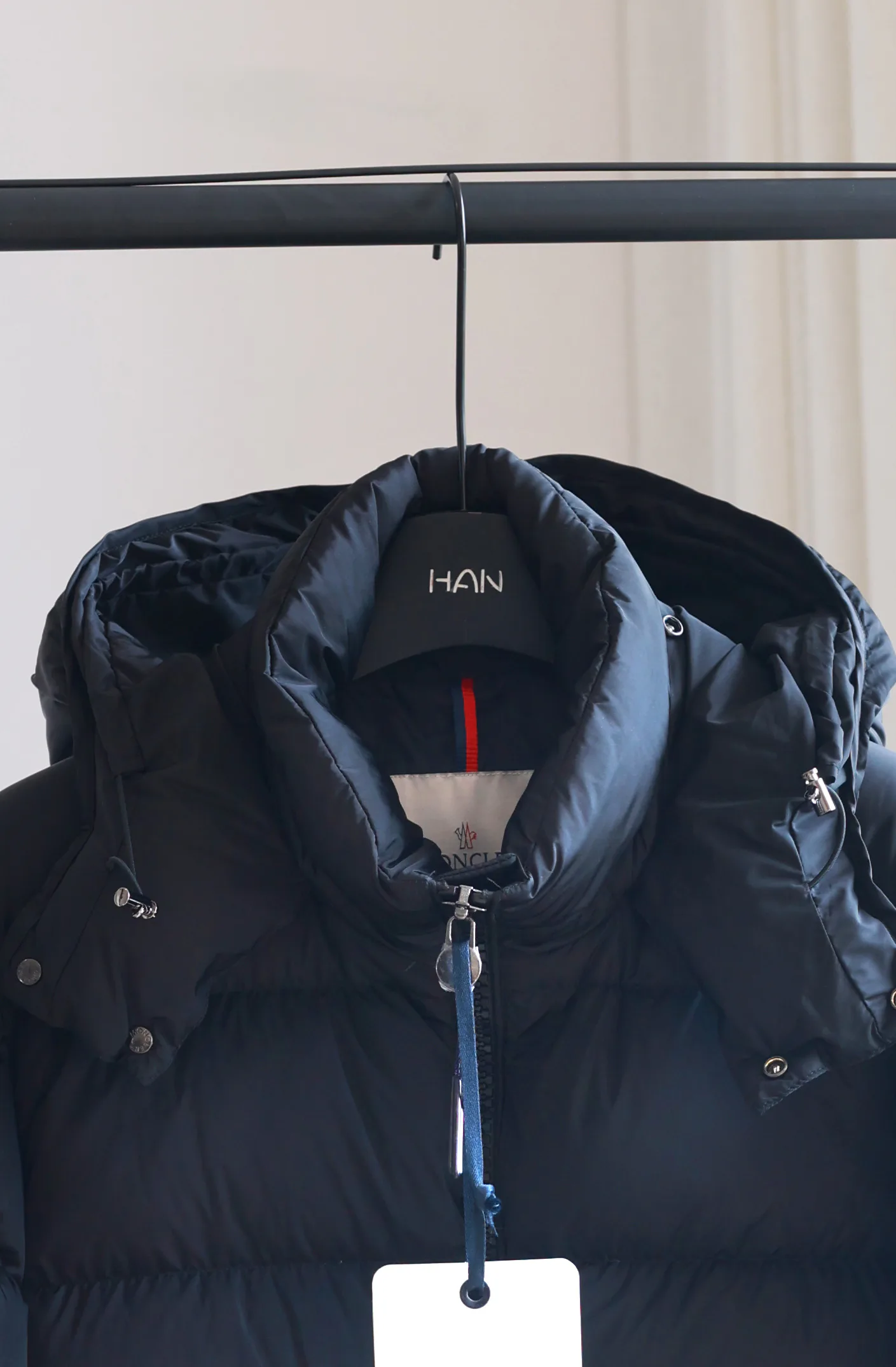 Women's Jackets And Down Jackets MONCLER 18184525