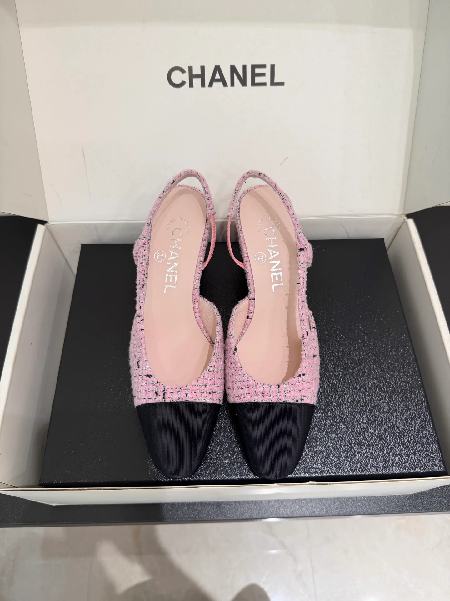 Women's Open-Toe Sandals CHANEL 18080059