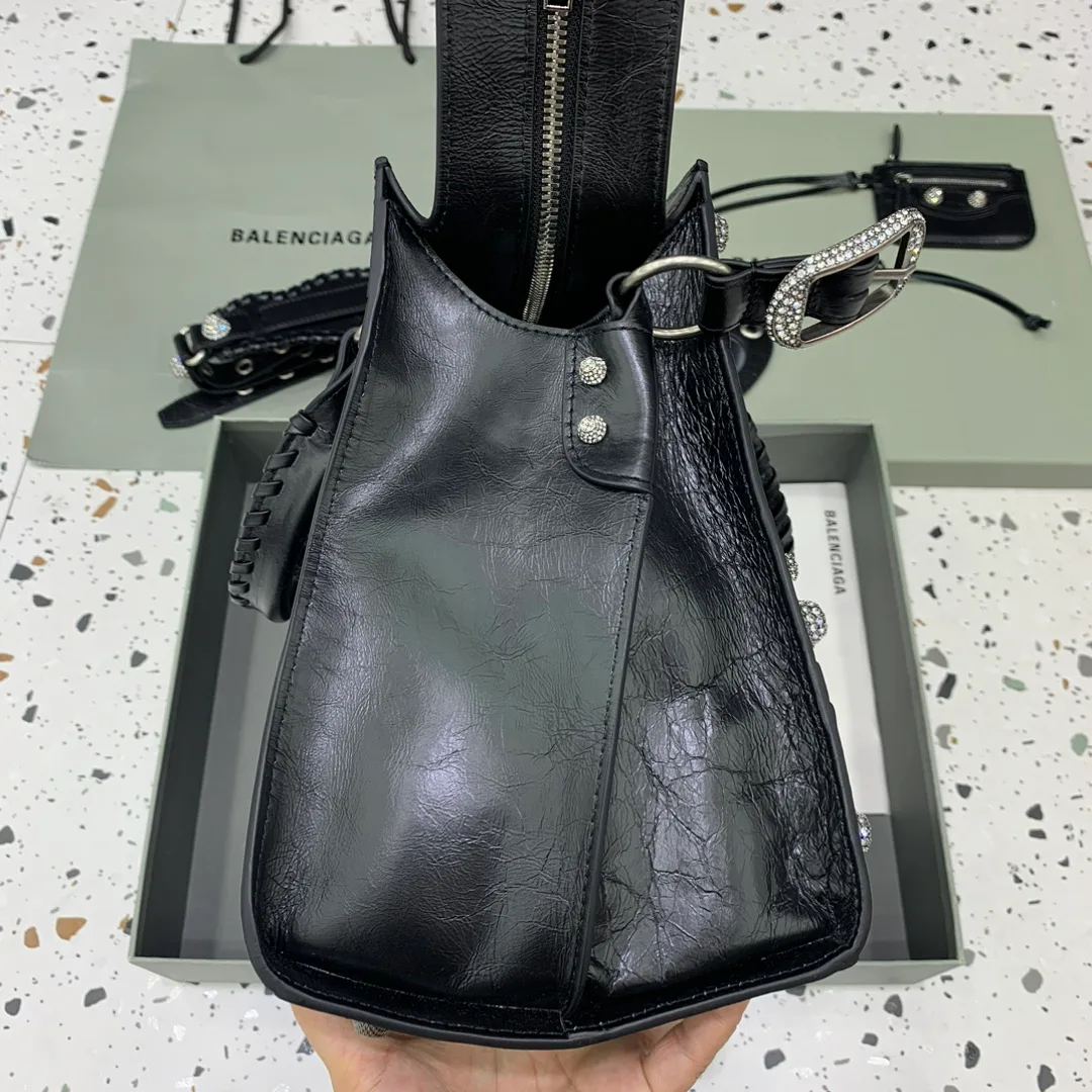 Women's Classic Handbags BALENCIAGA 17801577