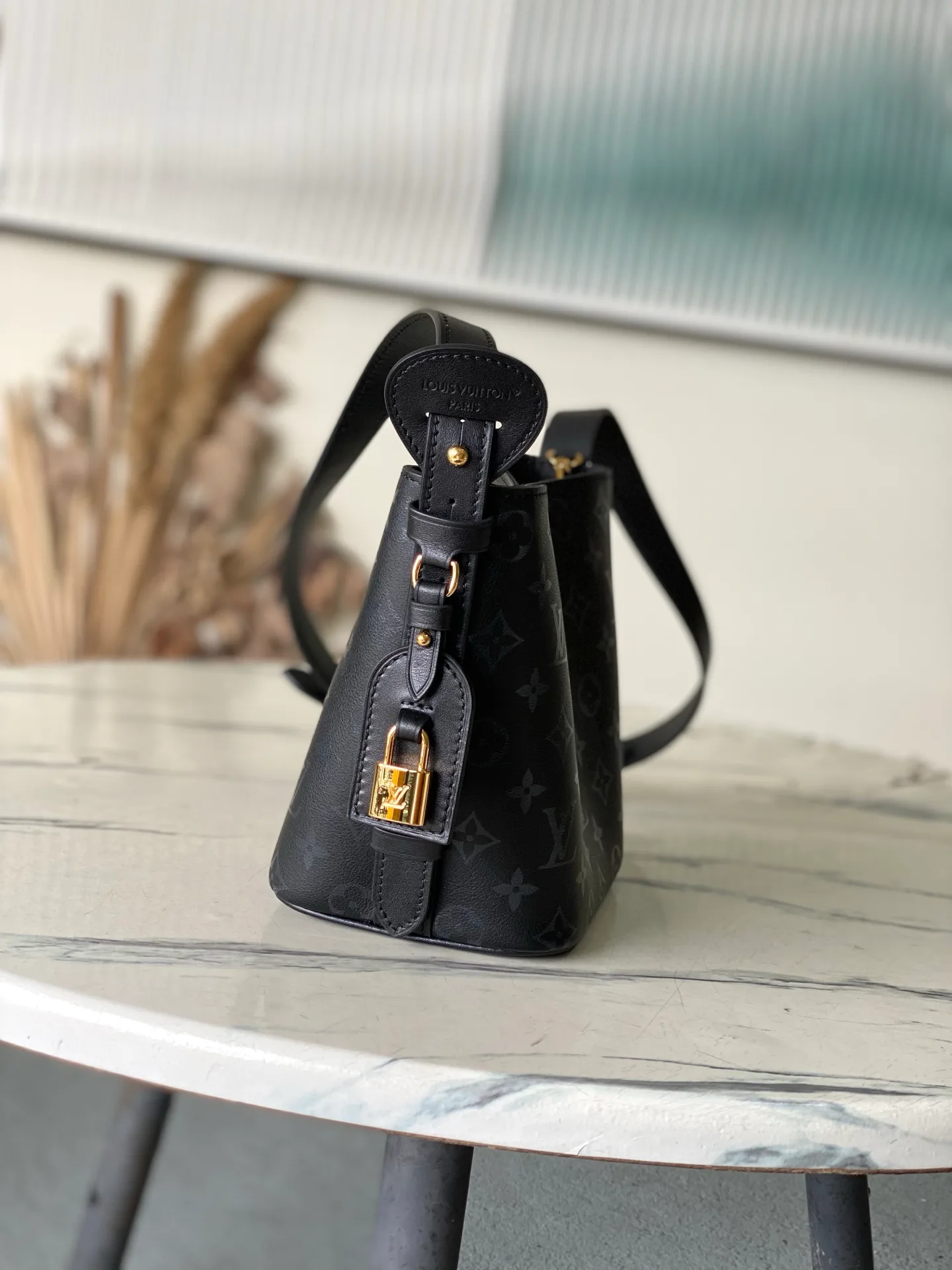 Women's Classic Handbags LOUIS VUITTON 18240363