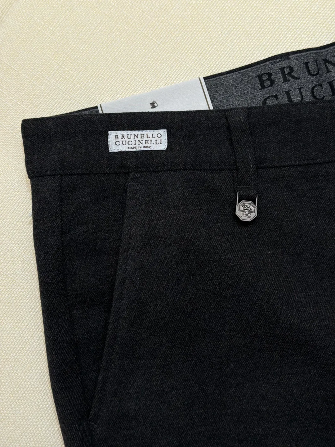 Men's Trousers BRUNELLO CUCINELLI 17774396