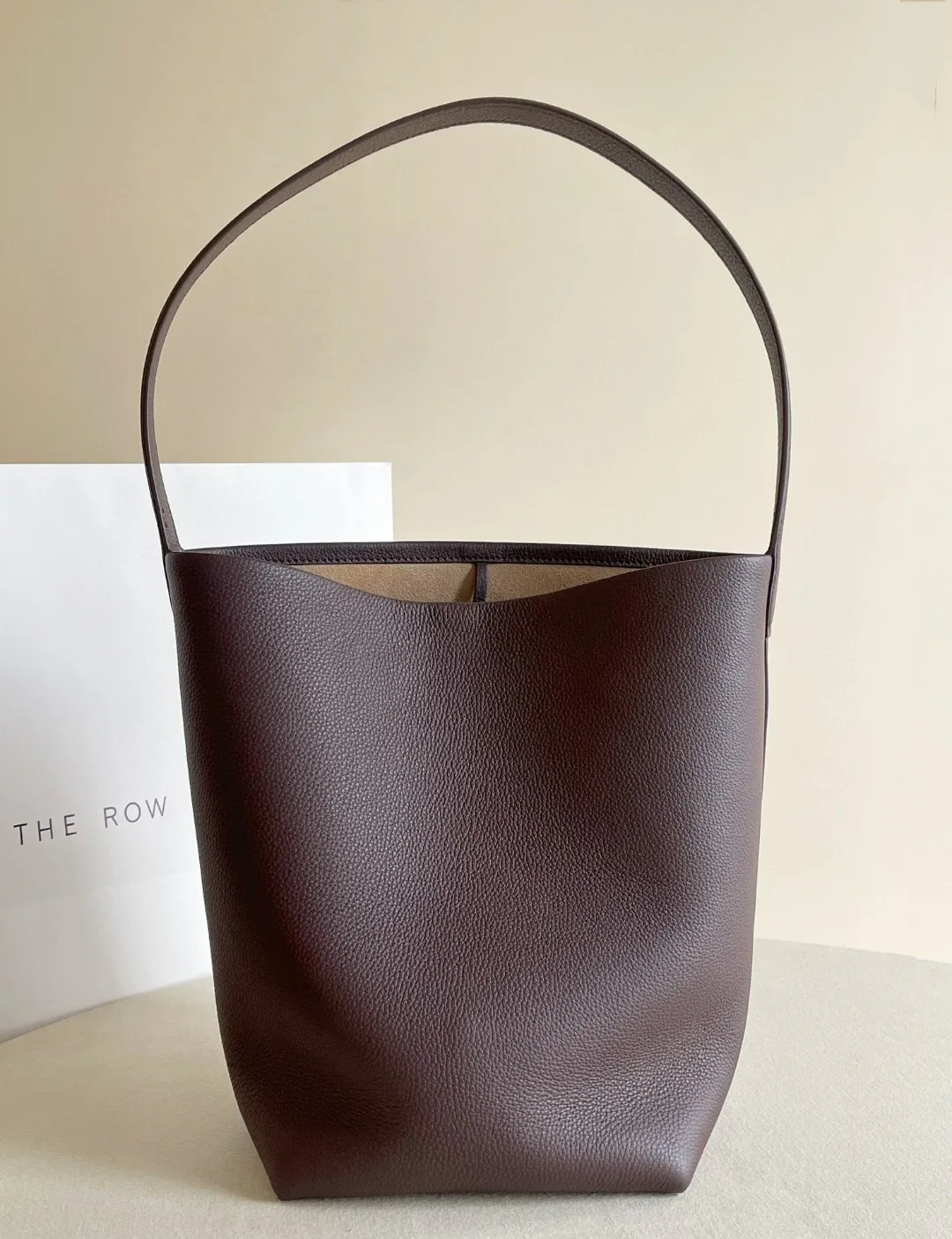 Women's Classic Handbags THE ROW 18070658