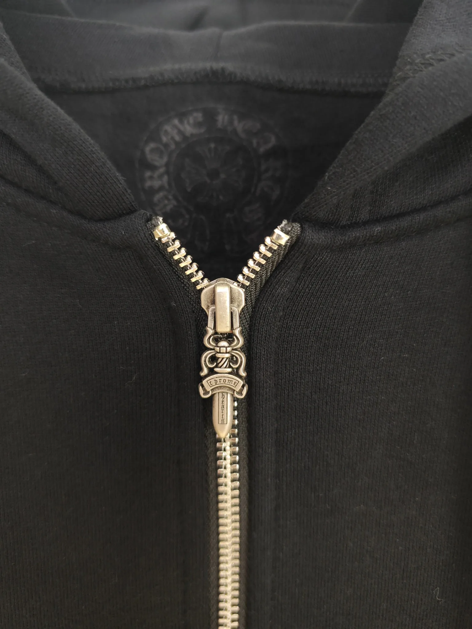 Men's Sweatshirts And Hoodies CHROME HEARTS 18483233