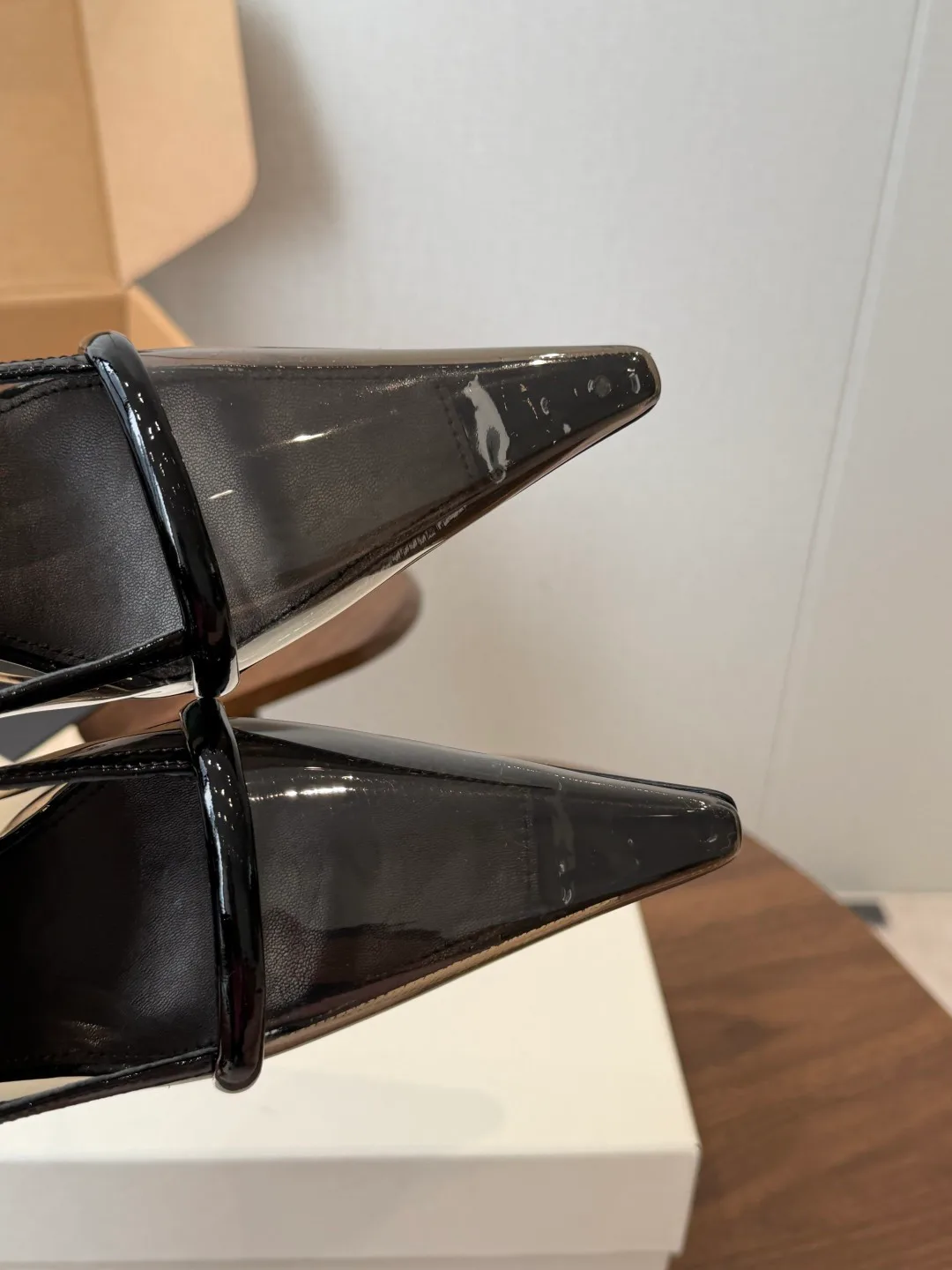 Women's Heels SAINT LAURENT 17364657