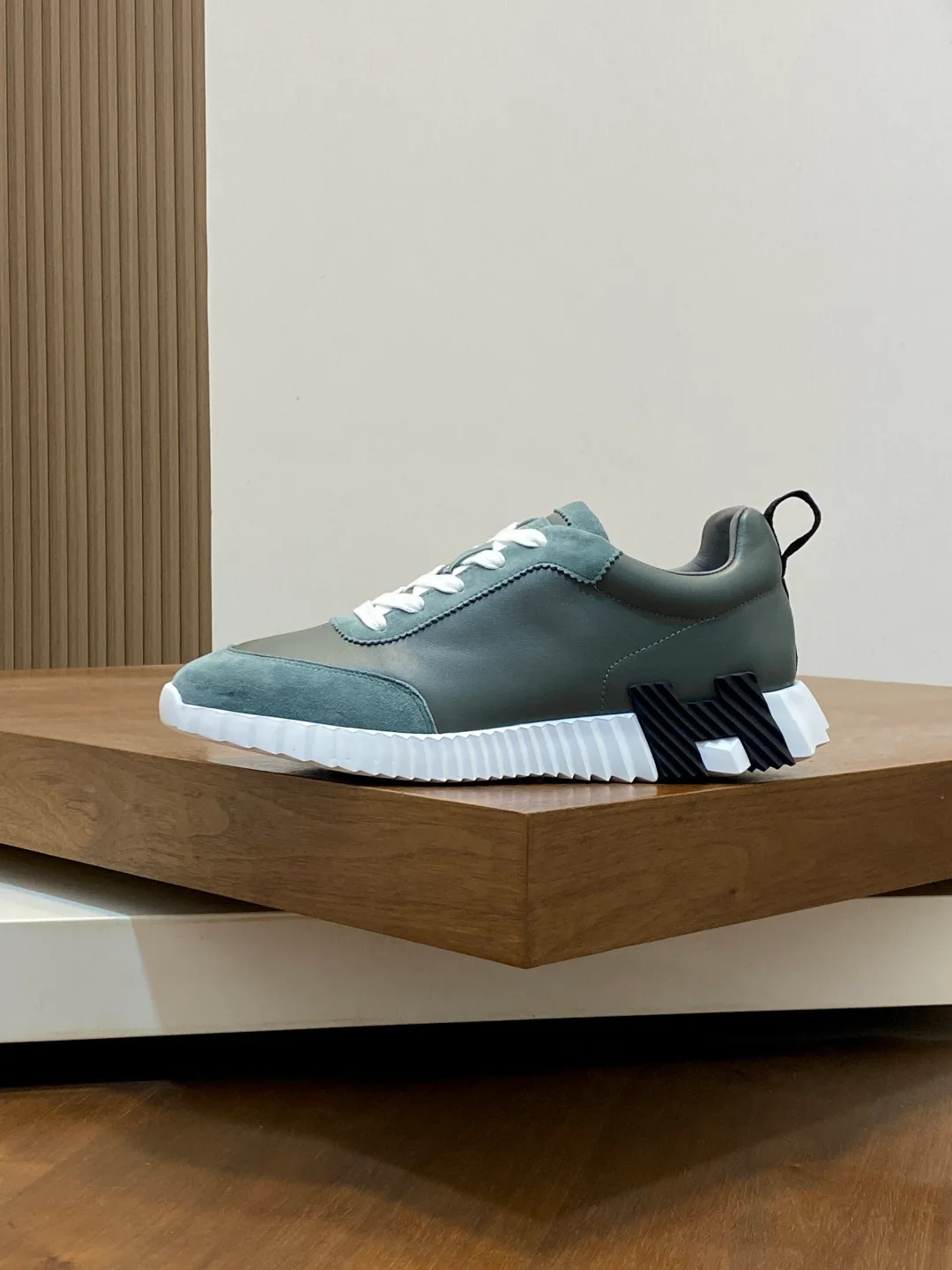 Men's Sneakers HERMES 18039734