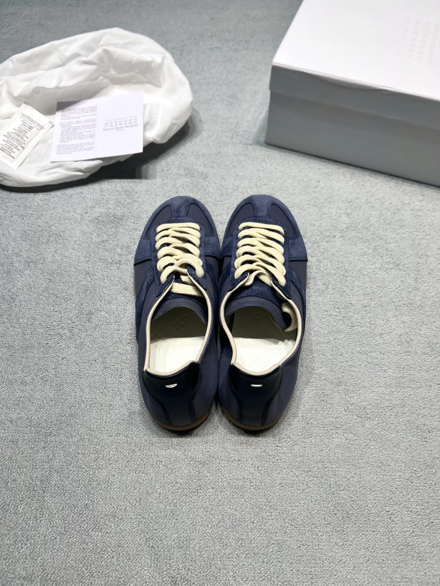 Women's Sneakers MAISON MARGIELA 18366874