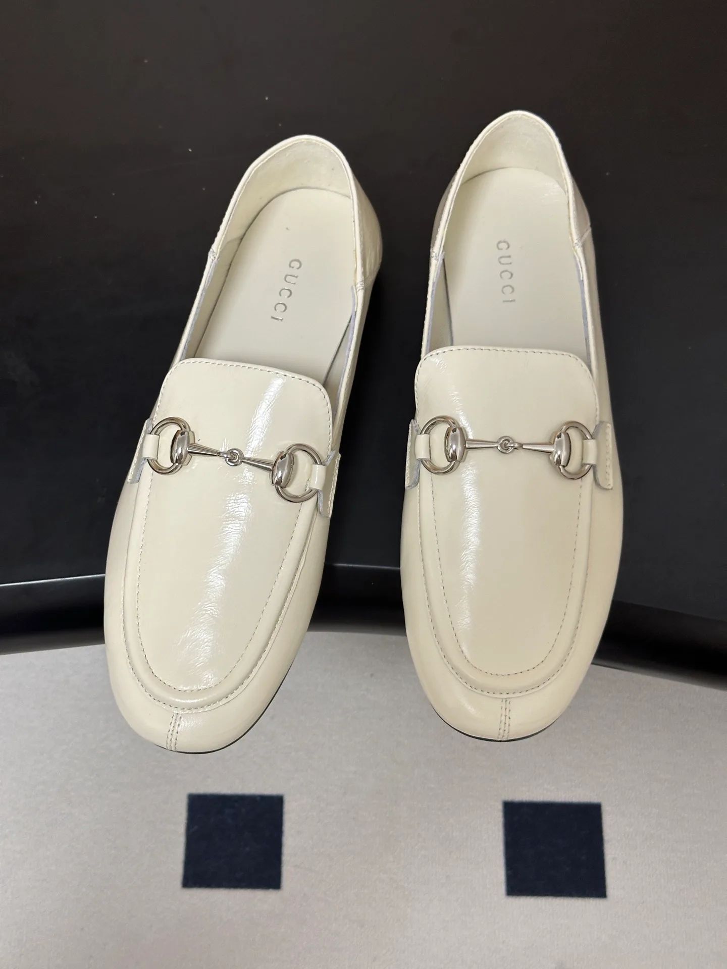 Women's Loafers And Moccasins GUCCI 18049745